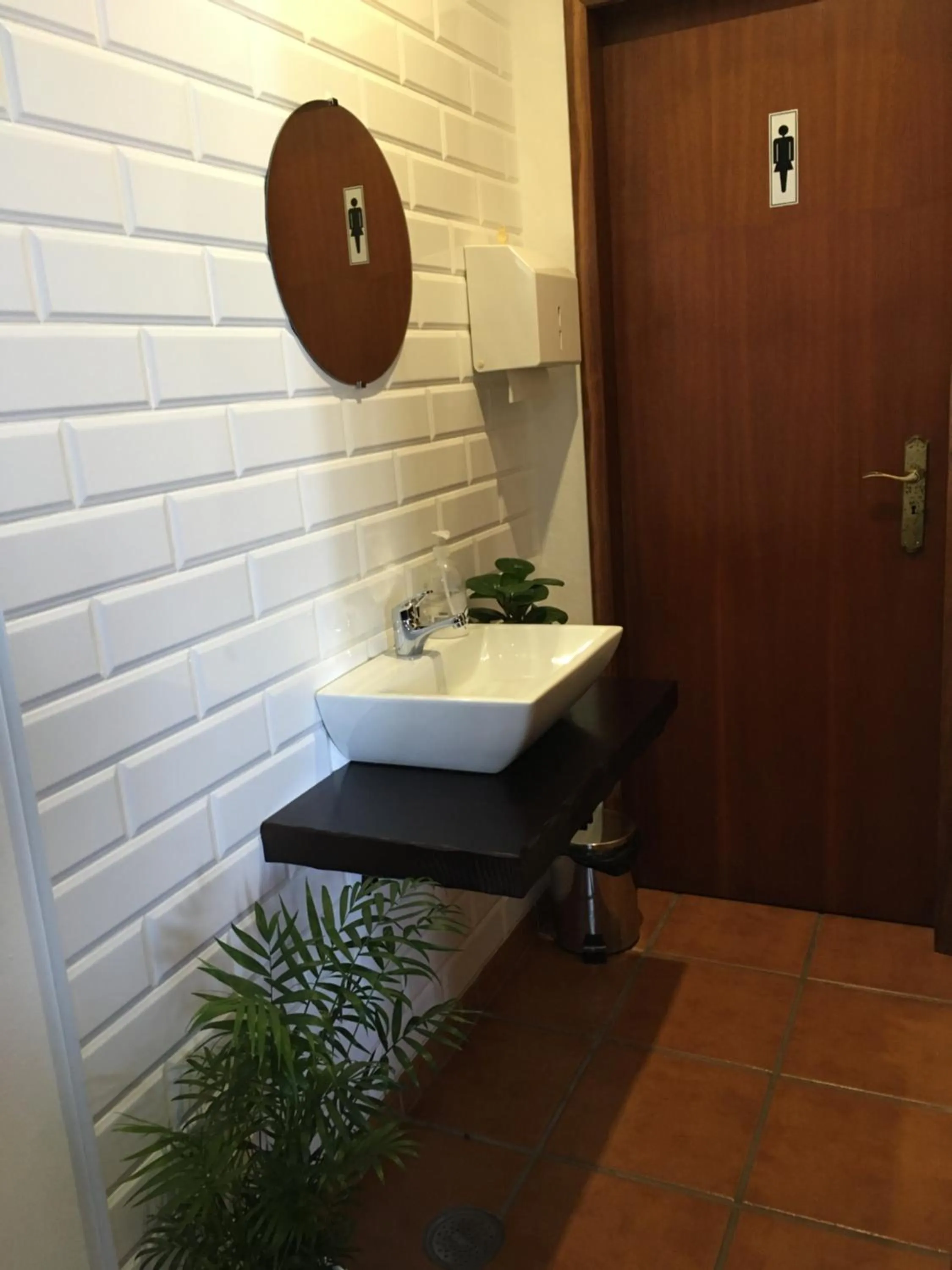 Communal lounge/ TV room in Casa do Til