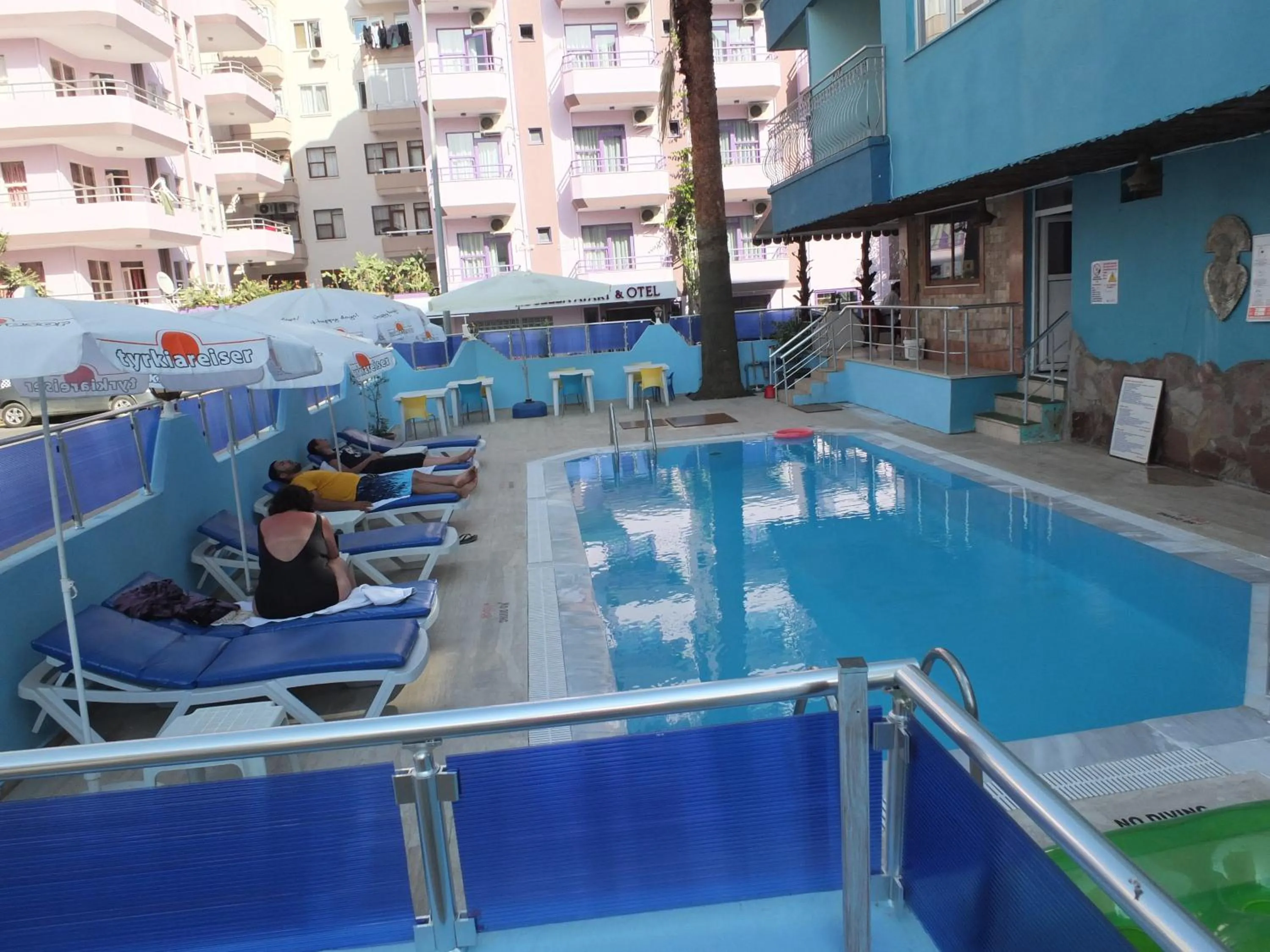 Swimming pool in Resitalya Hotel