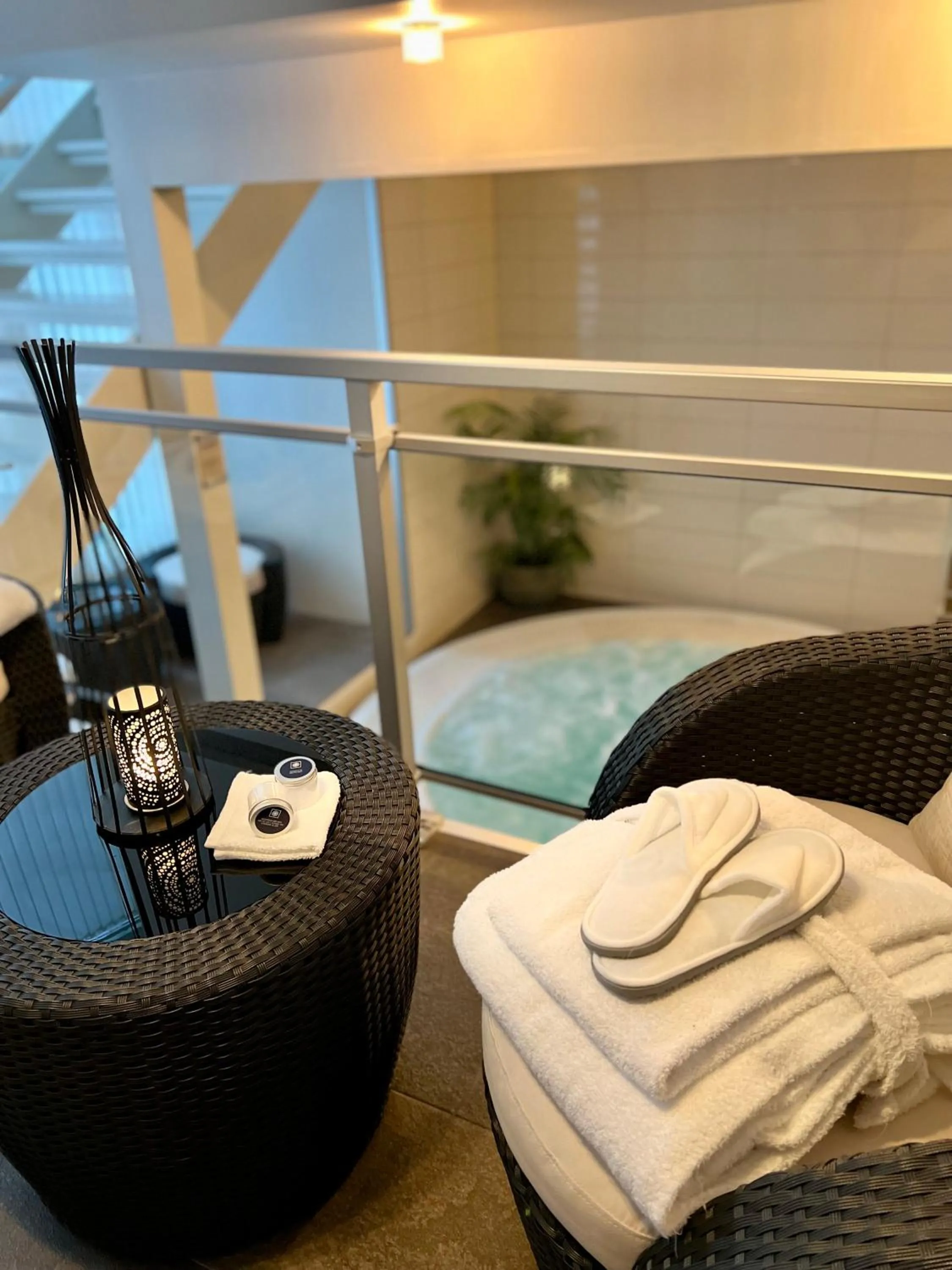 Spa and wellness centre/facilities, Bed in Saltstraumen Hotel og Fjordhytter