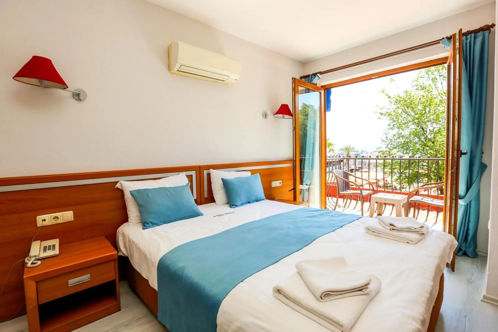 Bed in Gocek Unlu Hotel