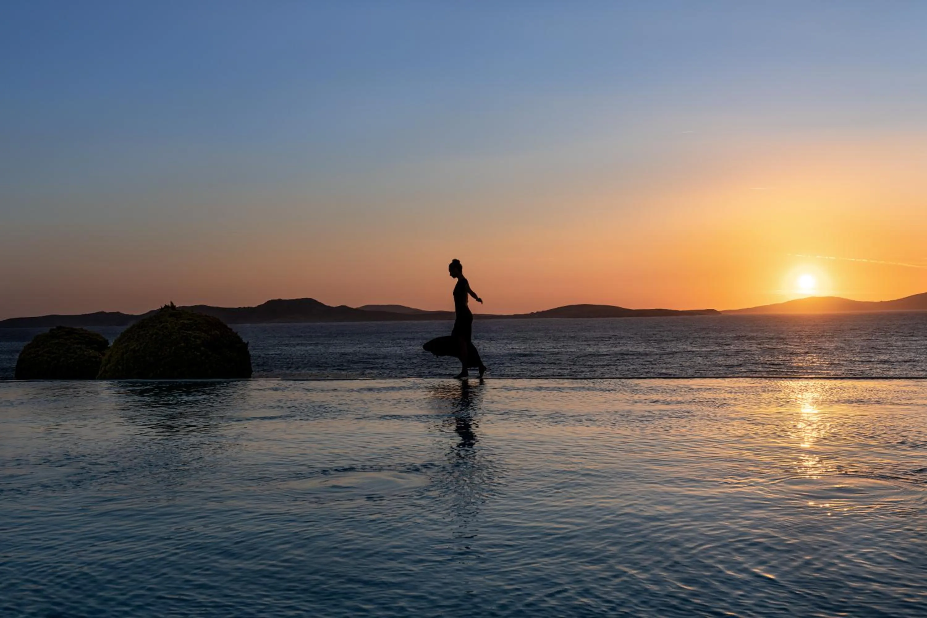 Sunset in Saint John Hotel Villas & Spa