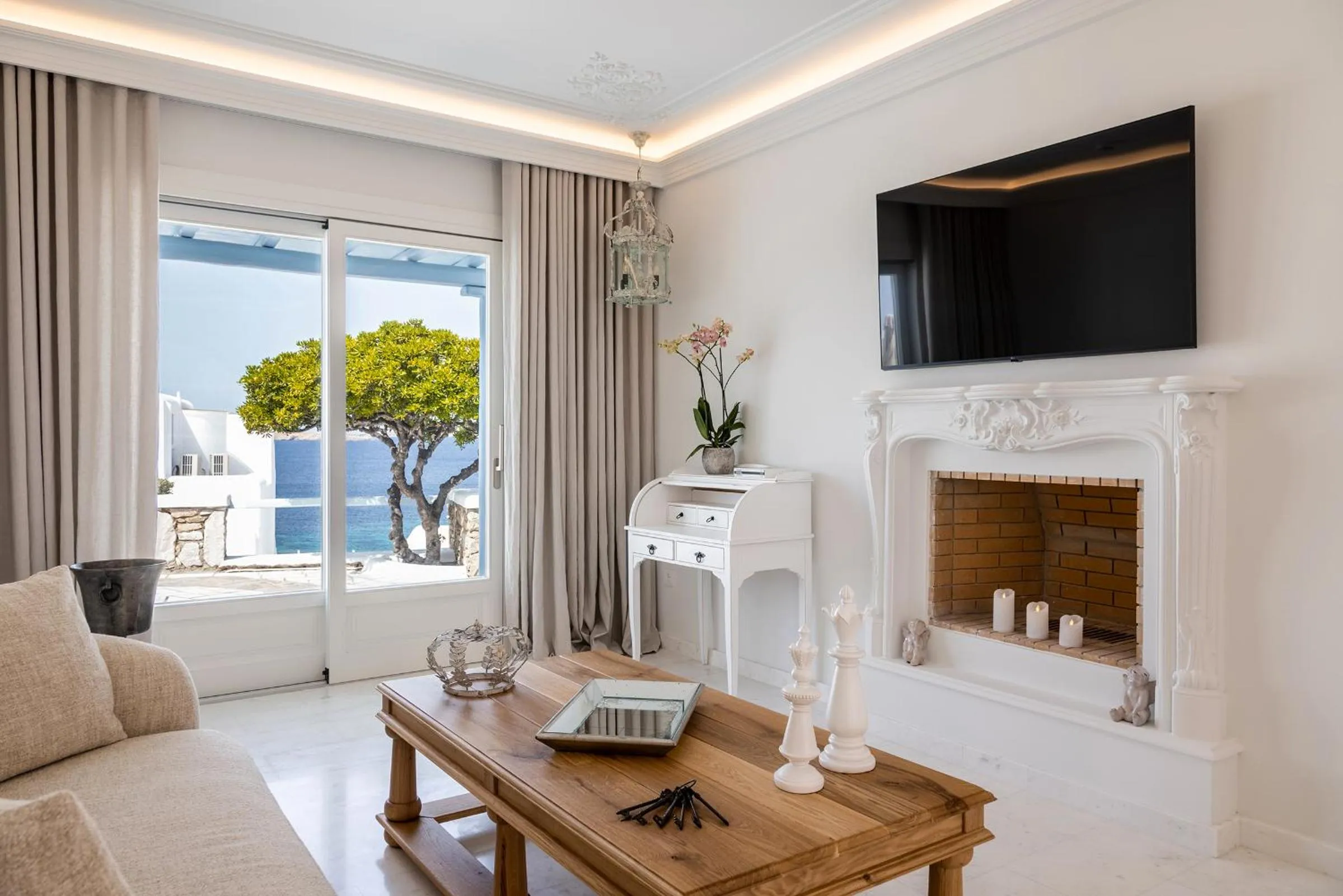 Living room in Saint John Hotel Villas & Spa