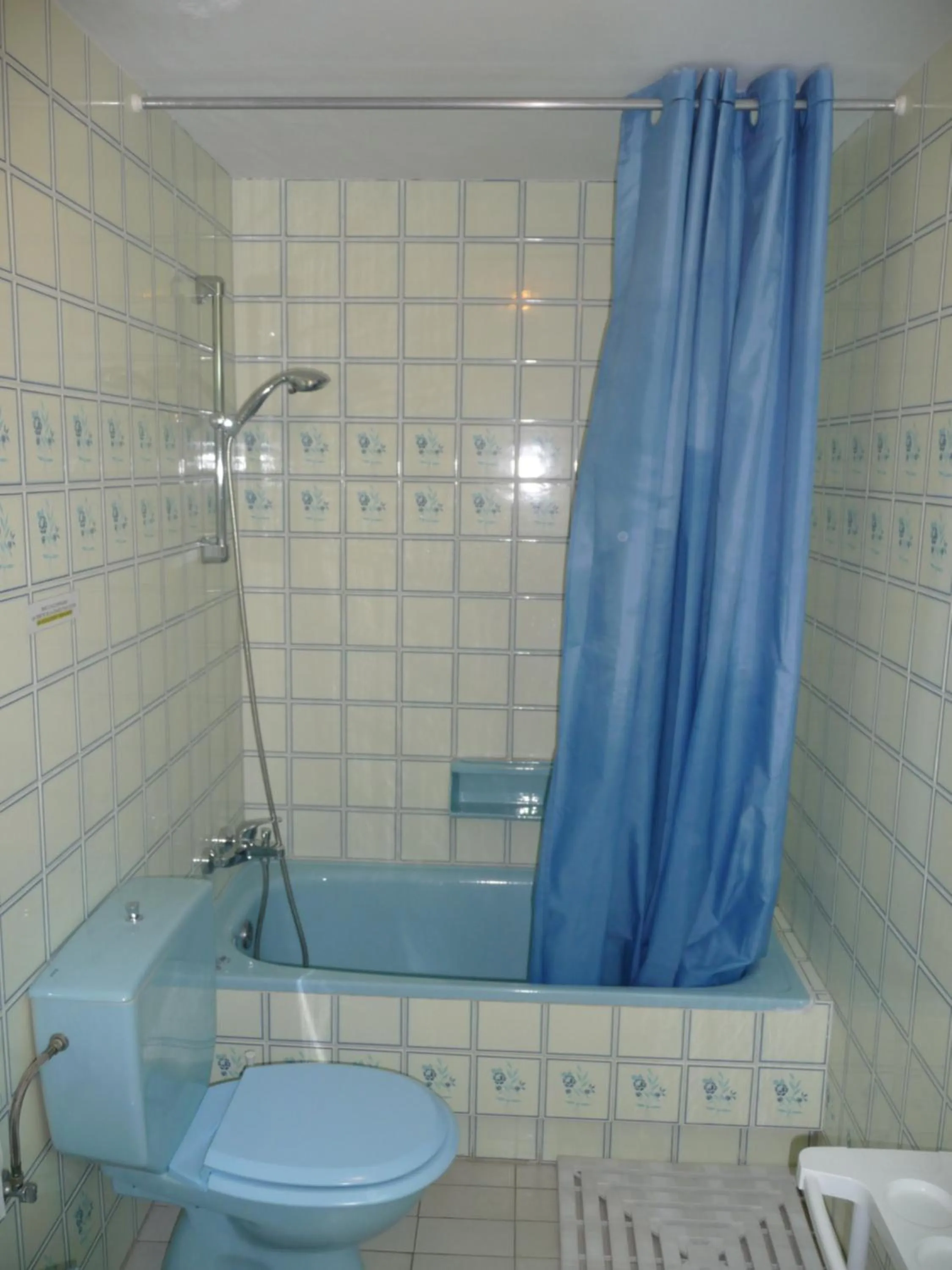 Bathroom in MAR BLAU L'ESCALA