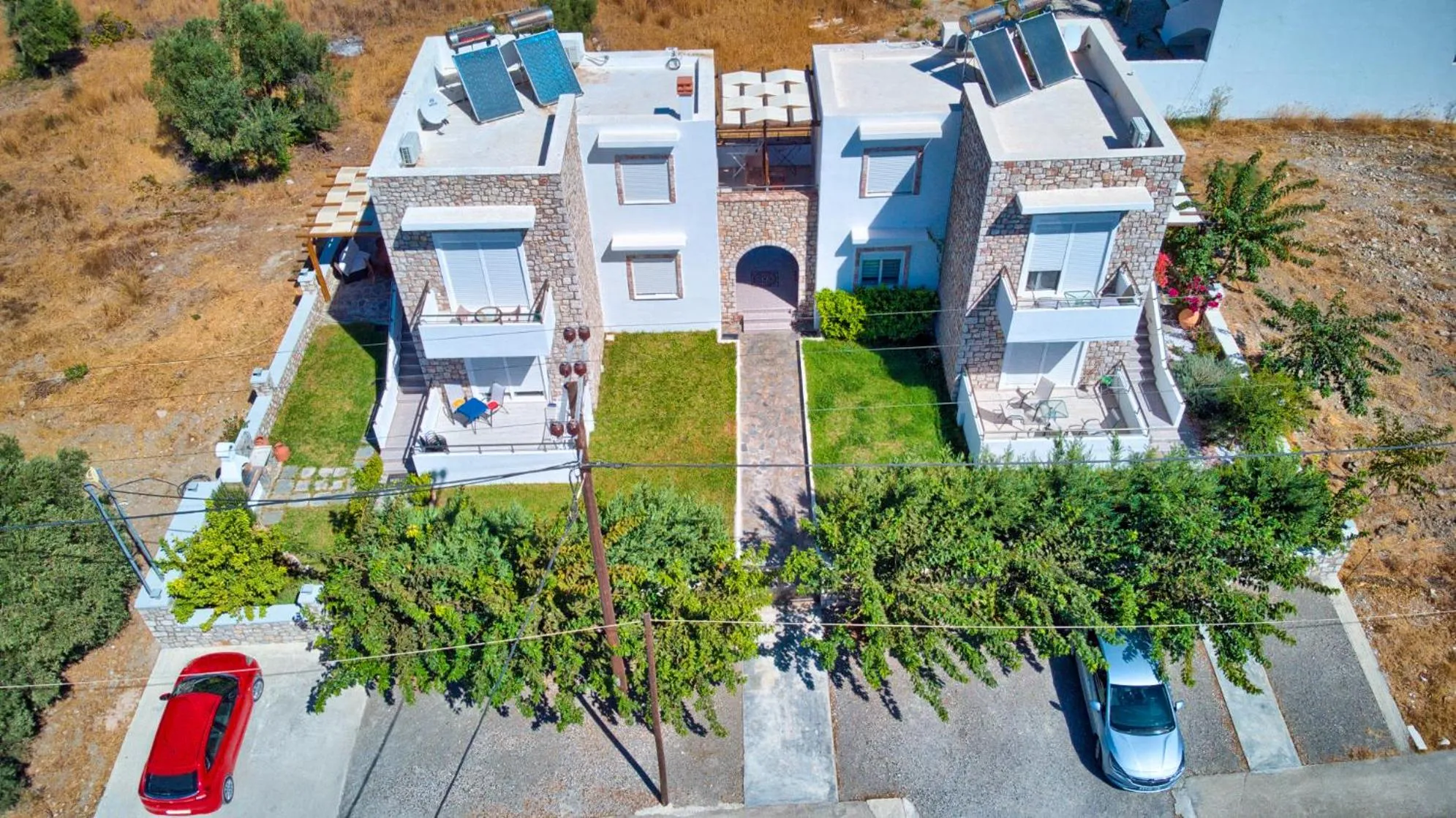 Property building in Haraki Stone Apartments