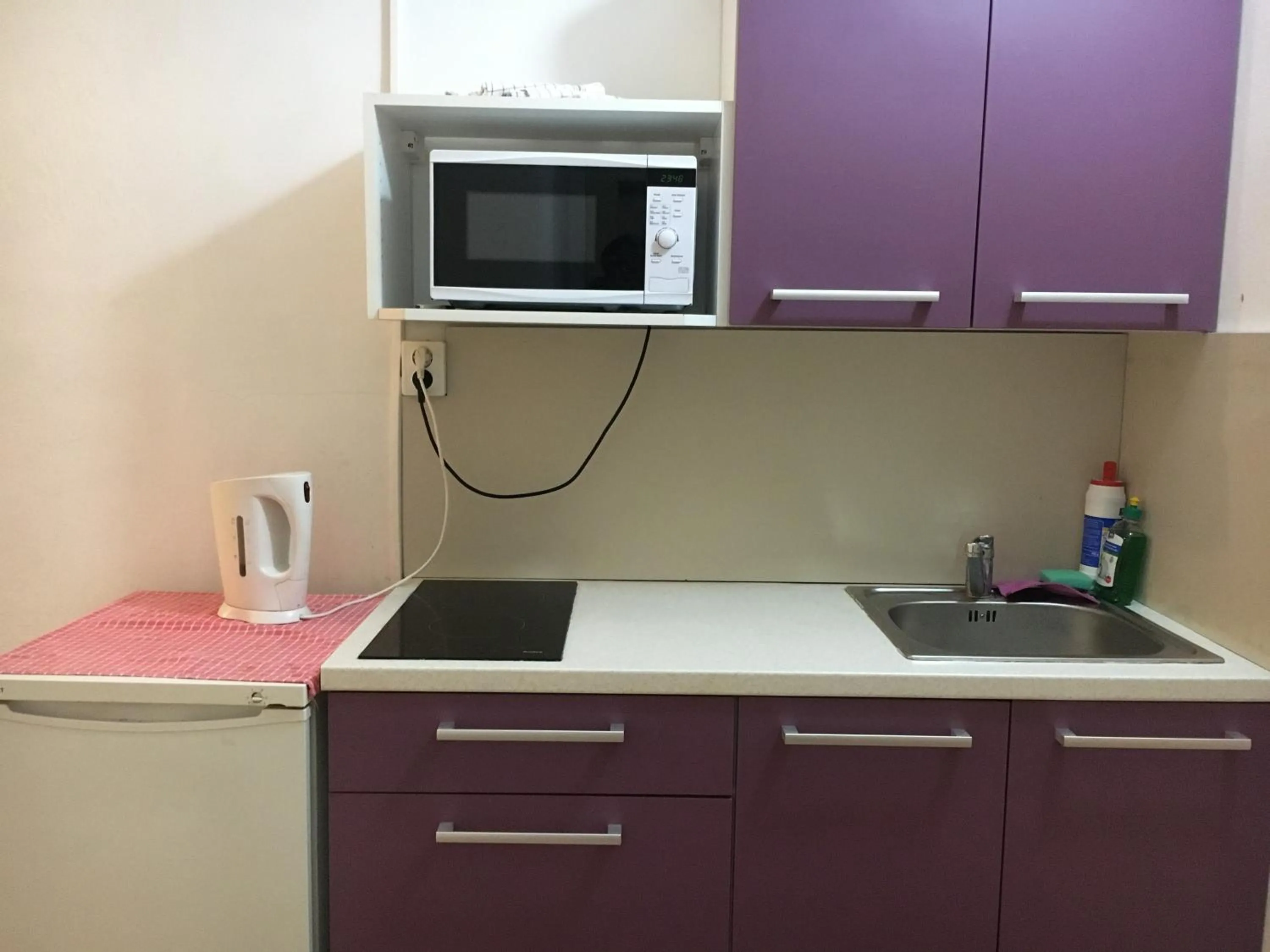 Communal kitchen in Pension Village