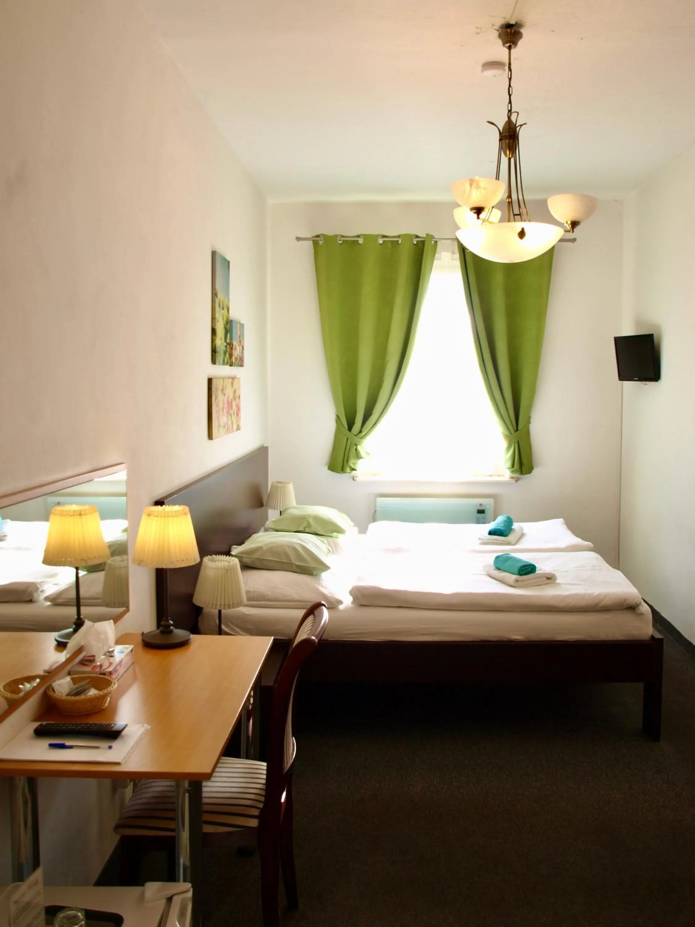 Photo of the whole room, Bed in Pension Village