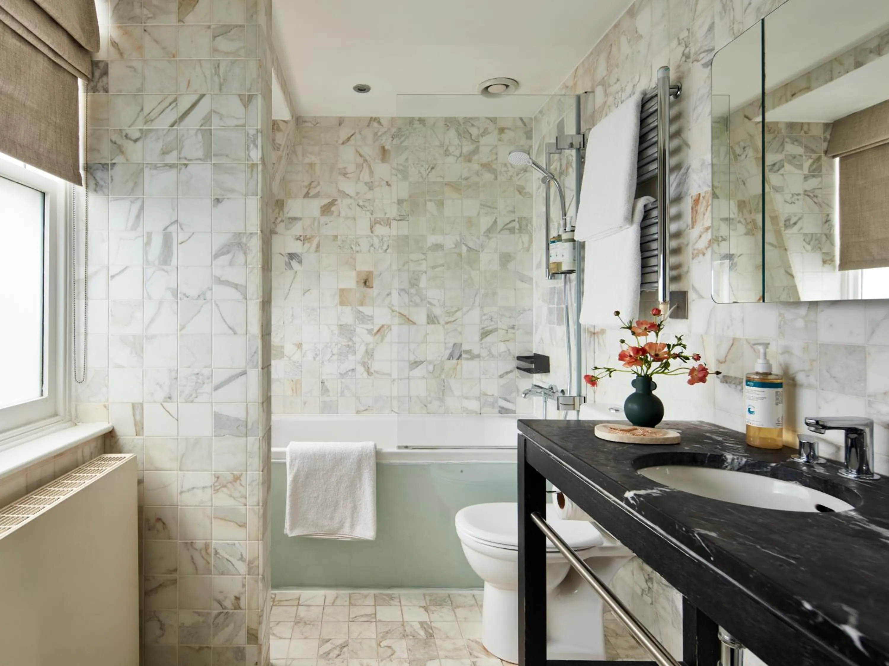 Toilet in Numa London Bloomsbury