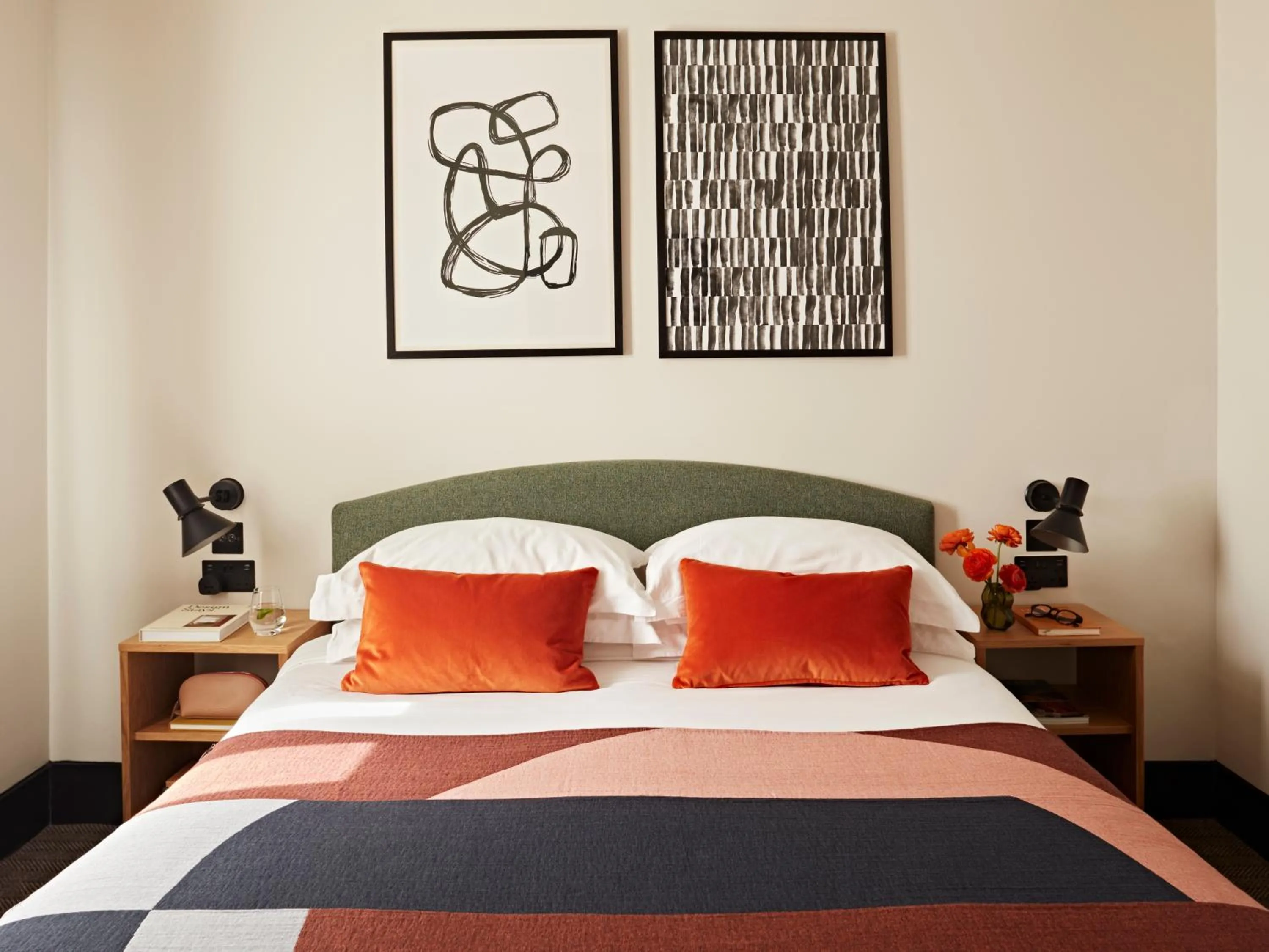 Bedroom, Bed in Numa London Bloomsbury