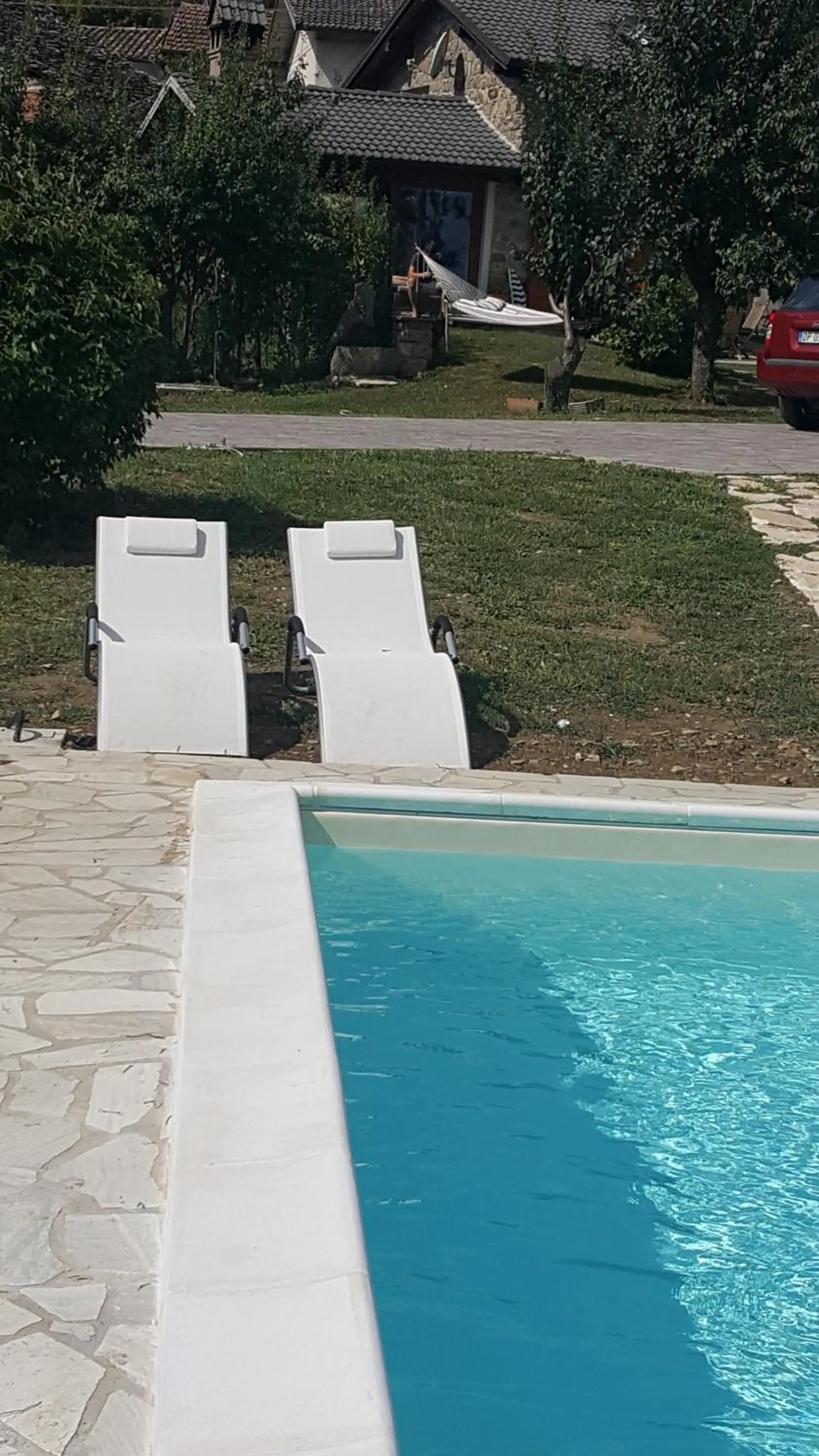 Swimming pool in B&B Le Peschiere