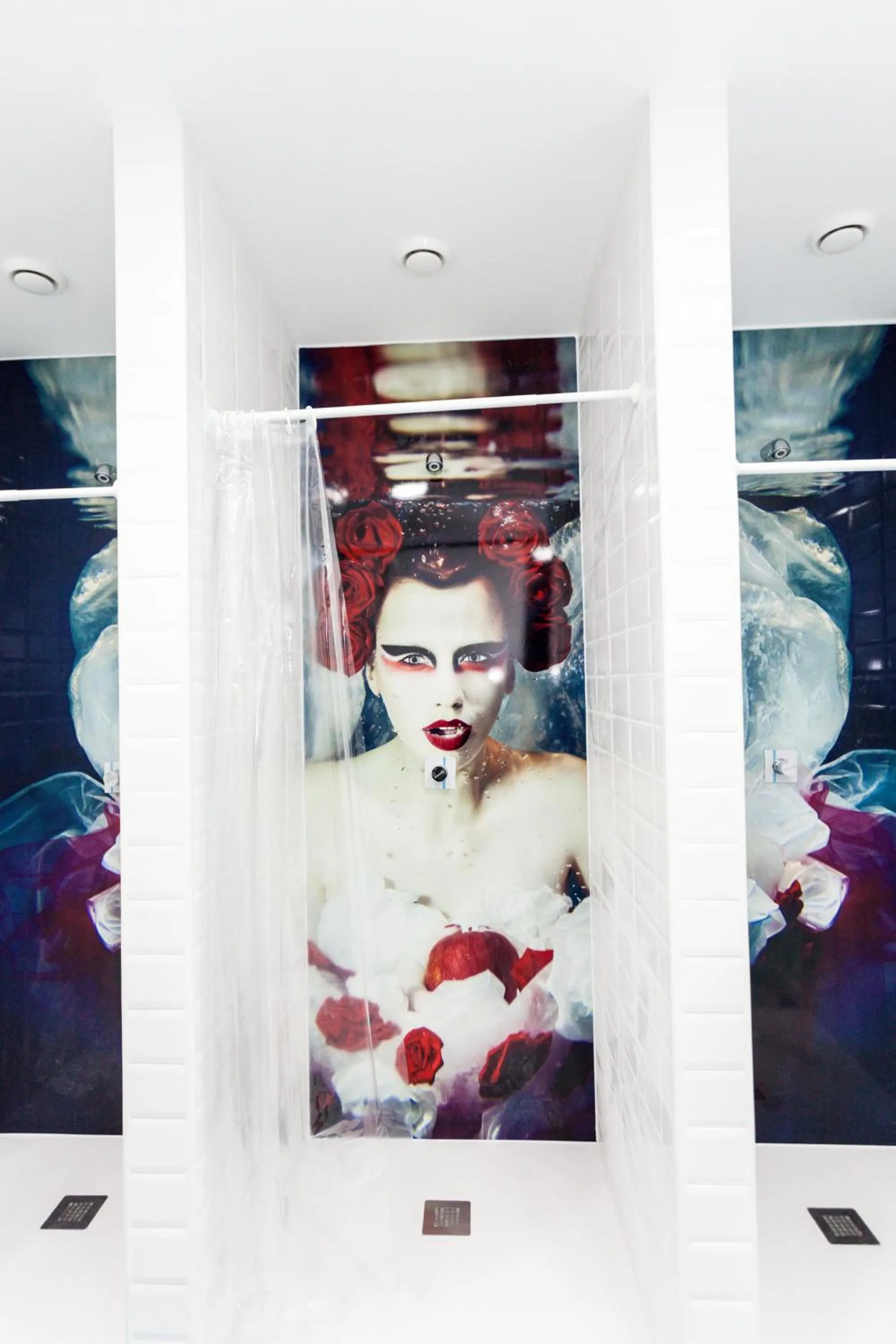 Shower in We Hostel Palma - Albergue