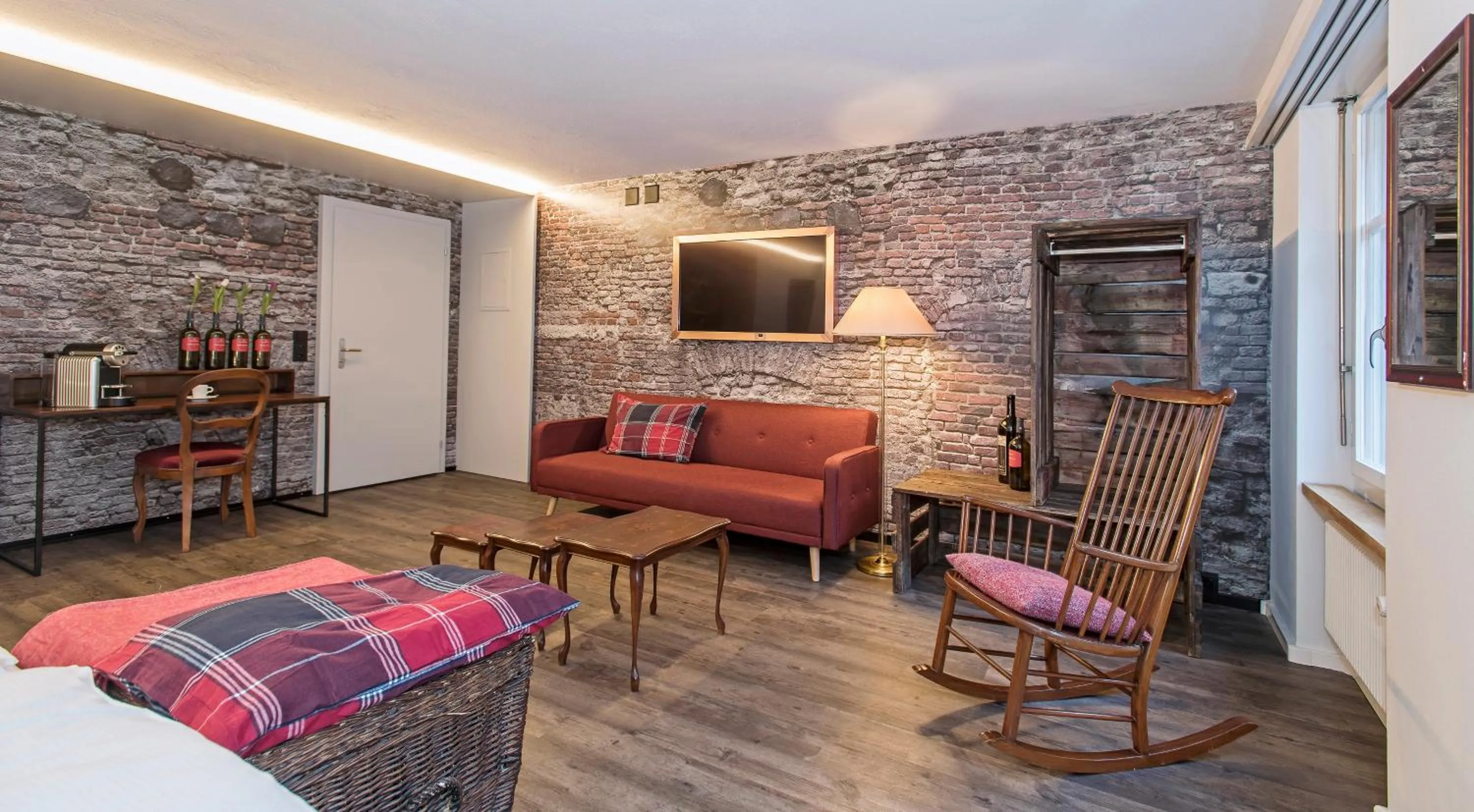 Photo of the whole room in Hotel 2B