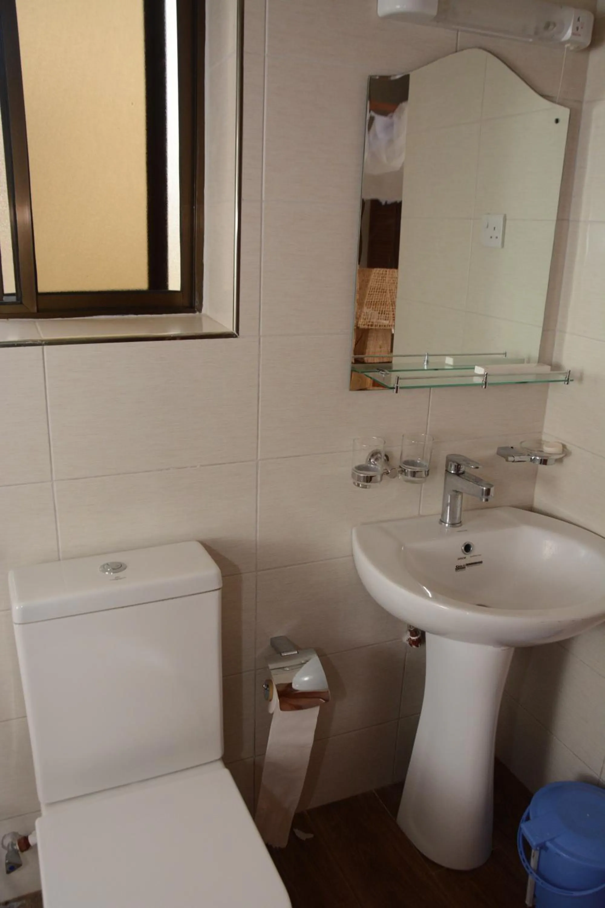 Toilet in Villa Dahl Beach Resort