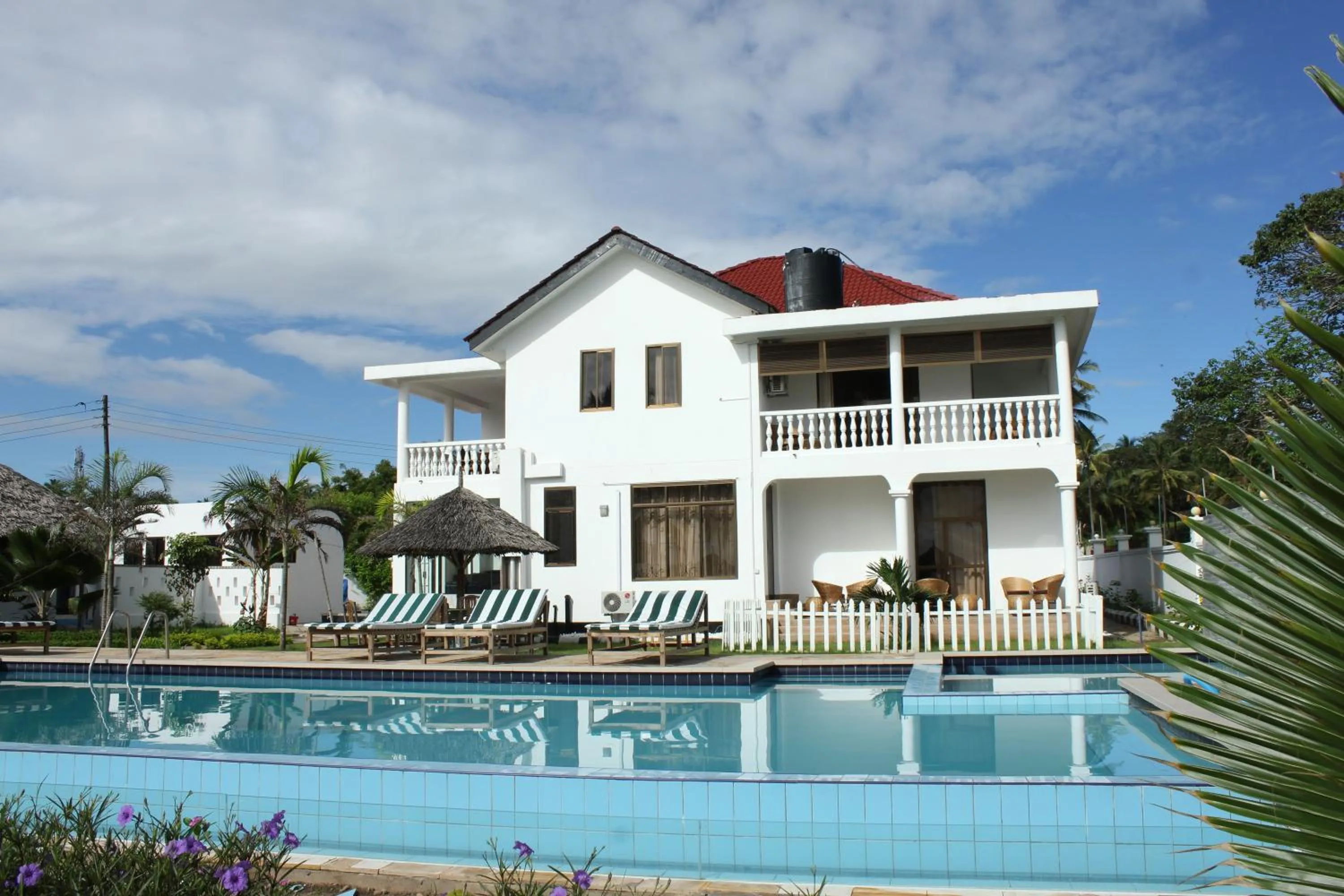 Property building in Villa Dahl Beach Resort