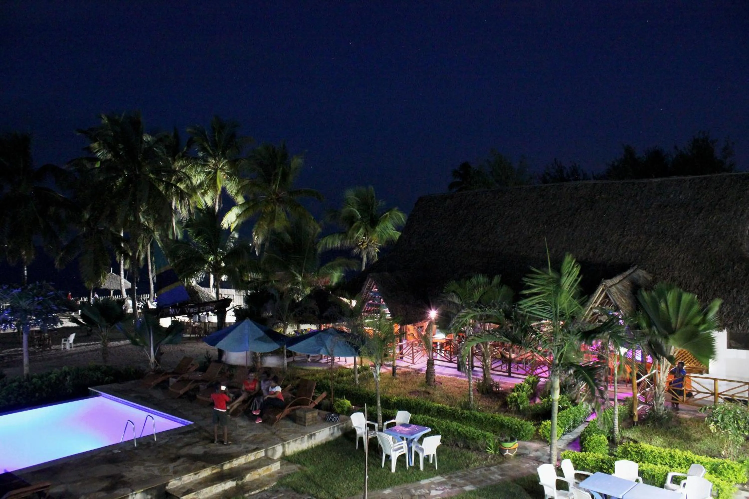 Pool view in Villa Dahl Beach Resort