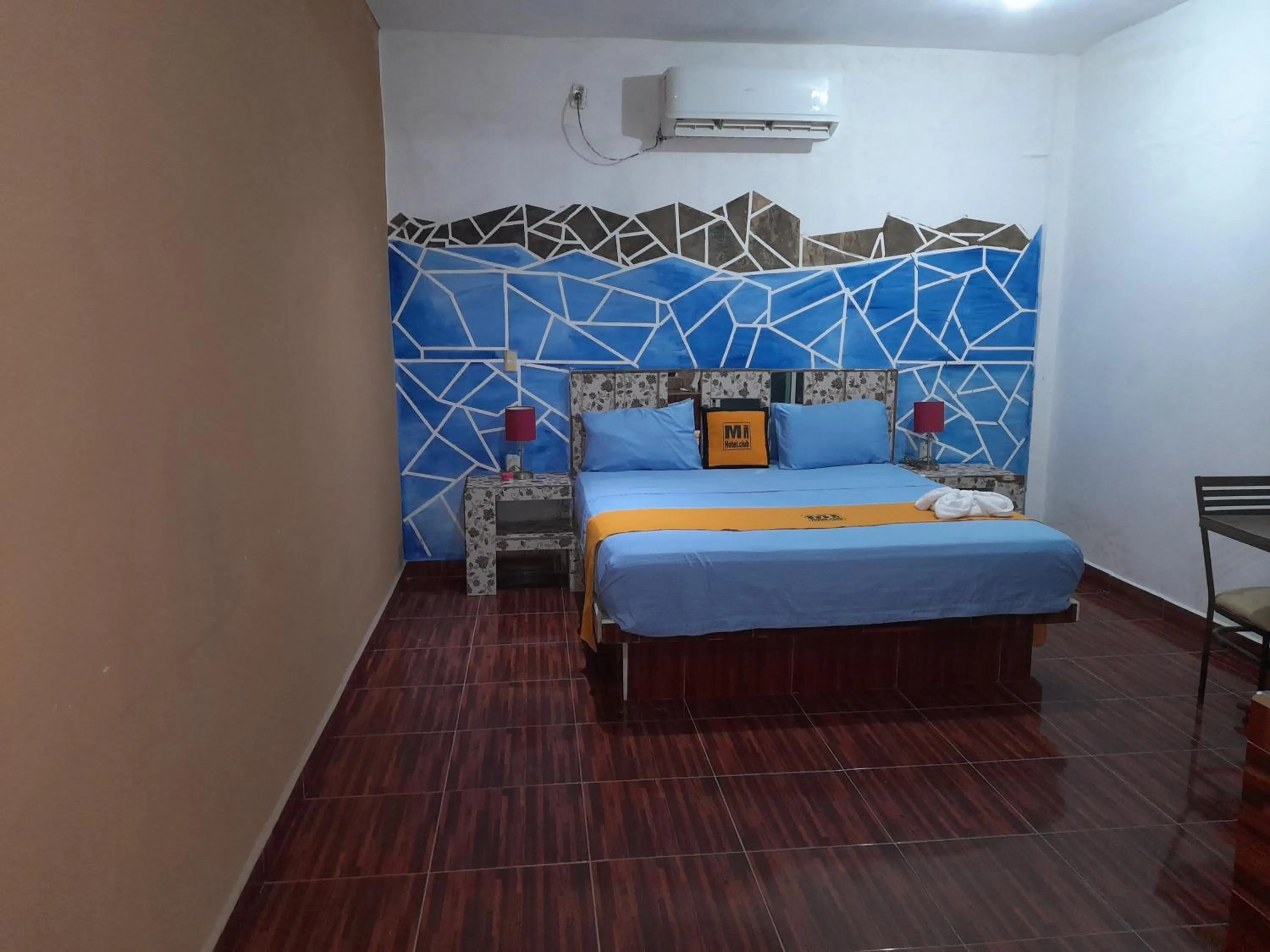 Bed in Mi Hotel Club