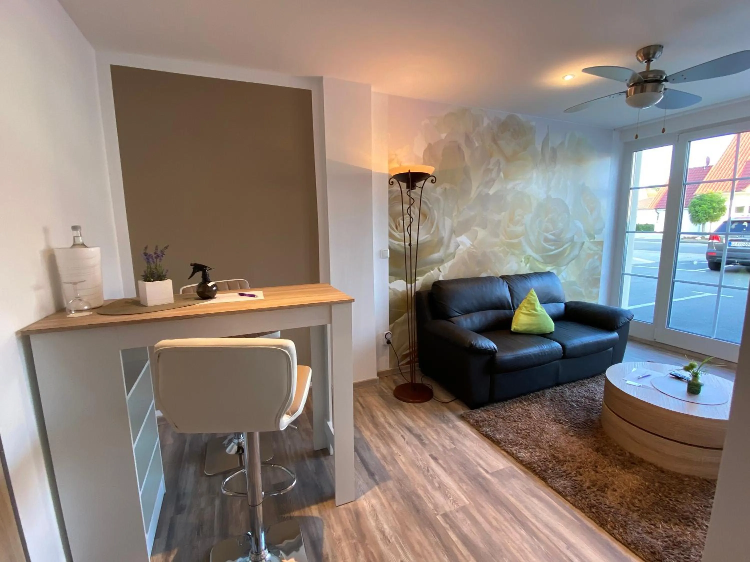 Seating area in Wilsmann Apartmentvermietung