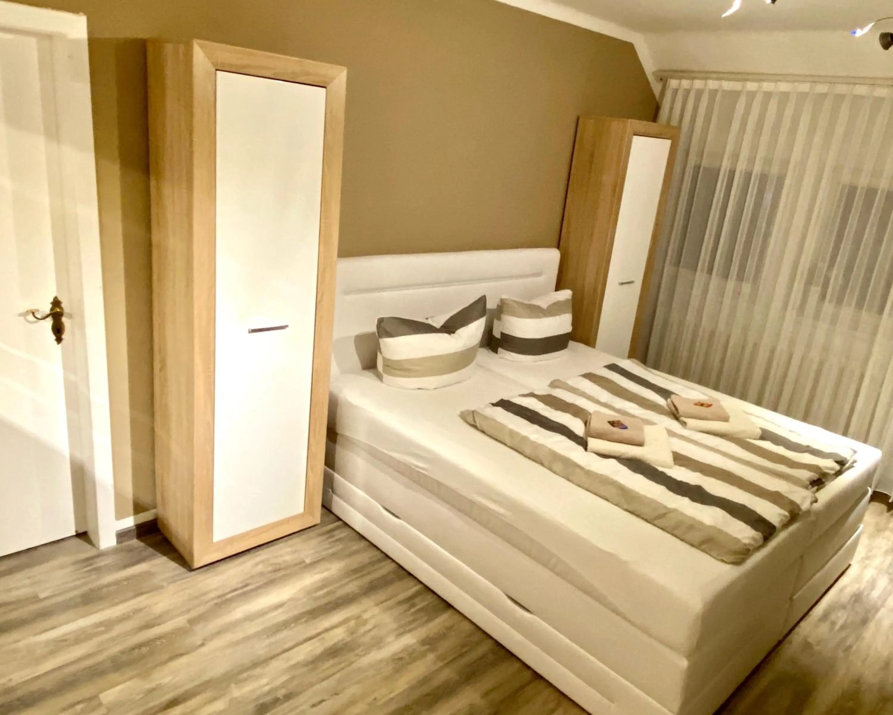 Bed in Wilsmann Apartmentvermietung