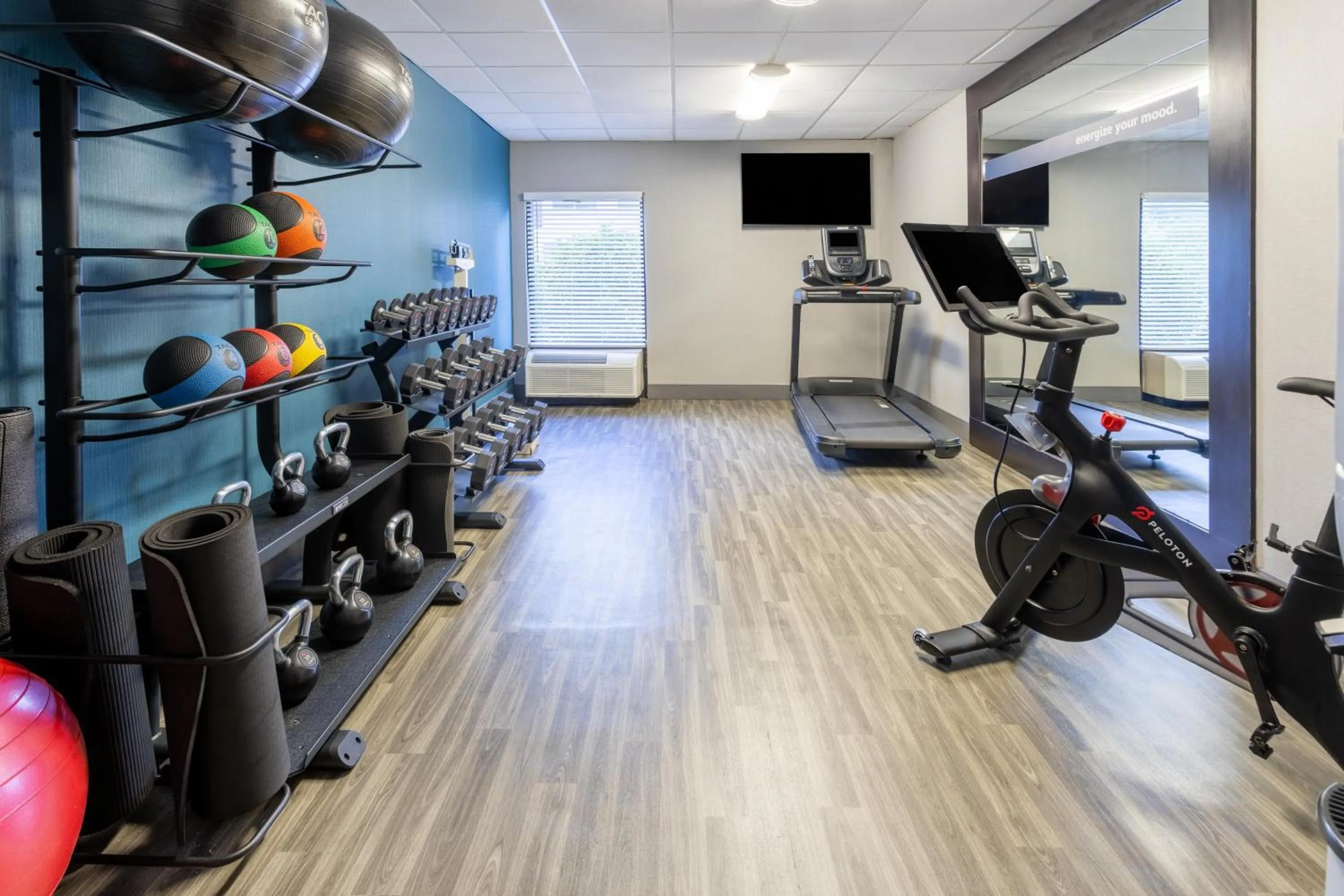 Fitness centre/facilities in Hampton Inn Commerce