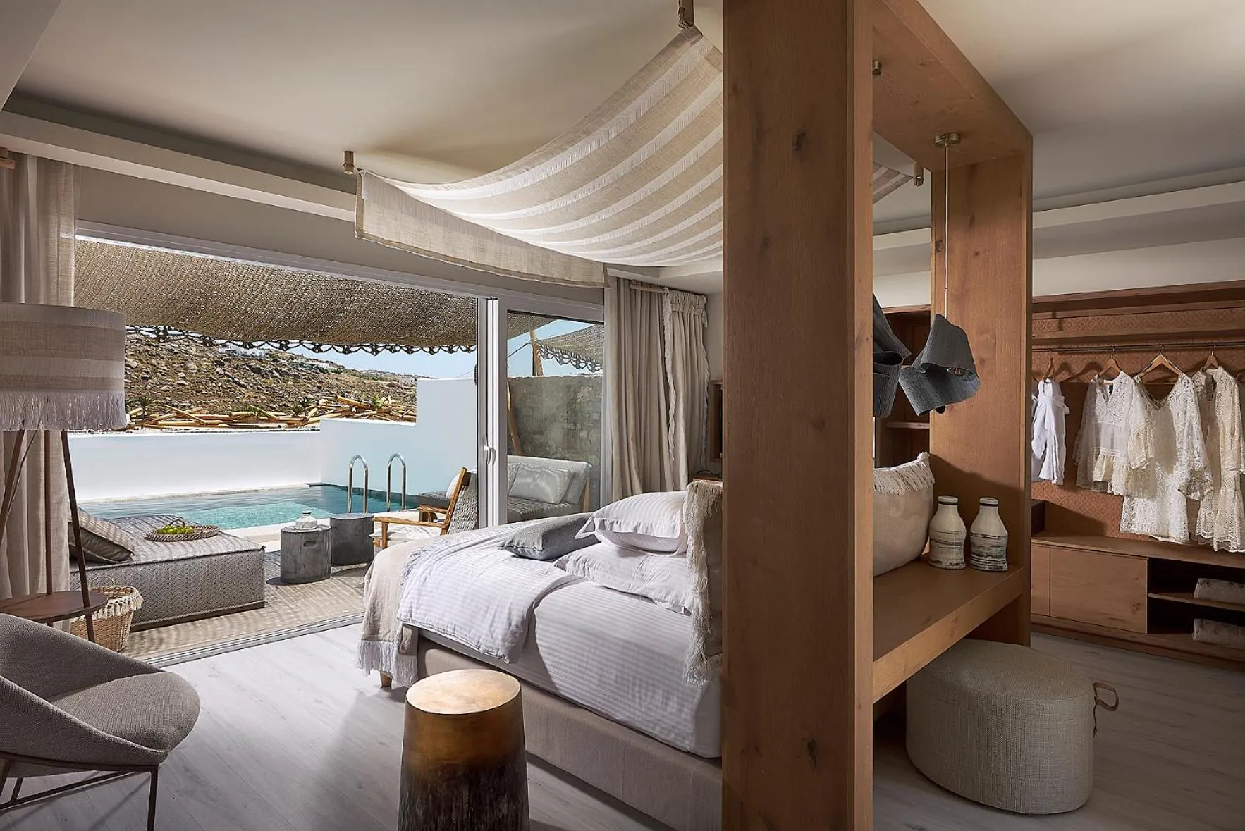 Photo of the whole room, Bed in Palladium Hotel