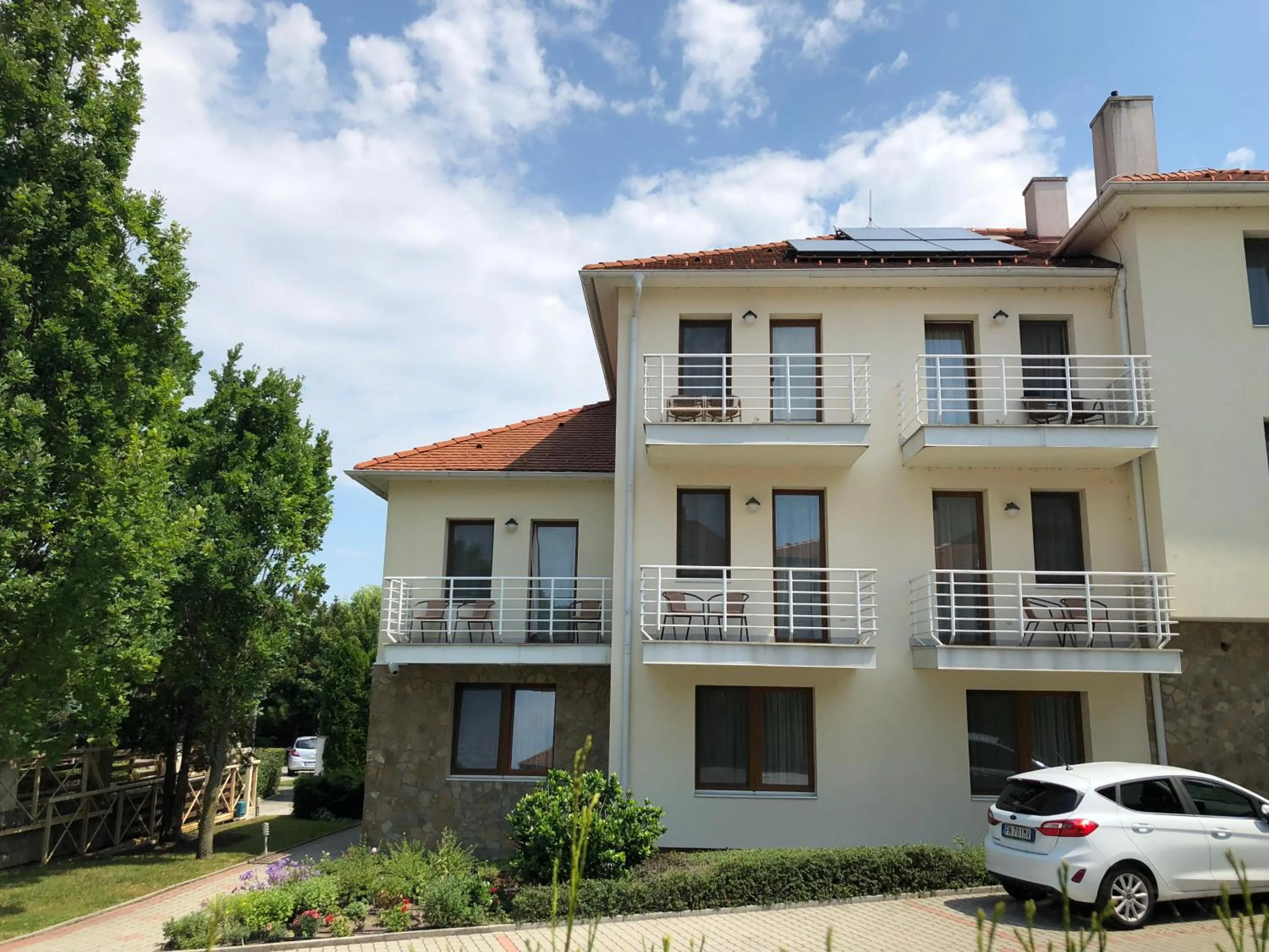 Balcony/Terrace in Jade Hotel-Ezüsthíd Hotel