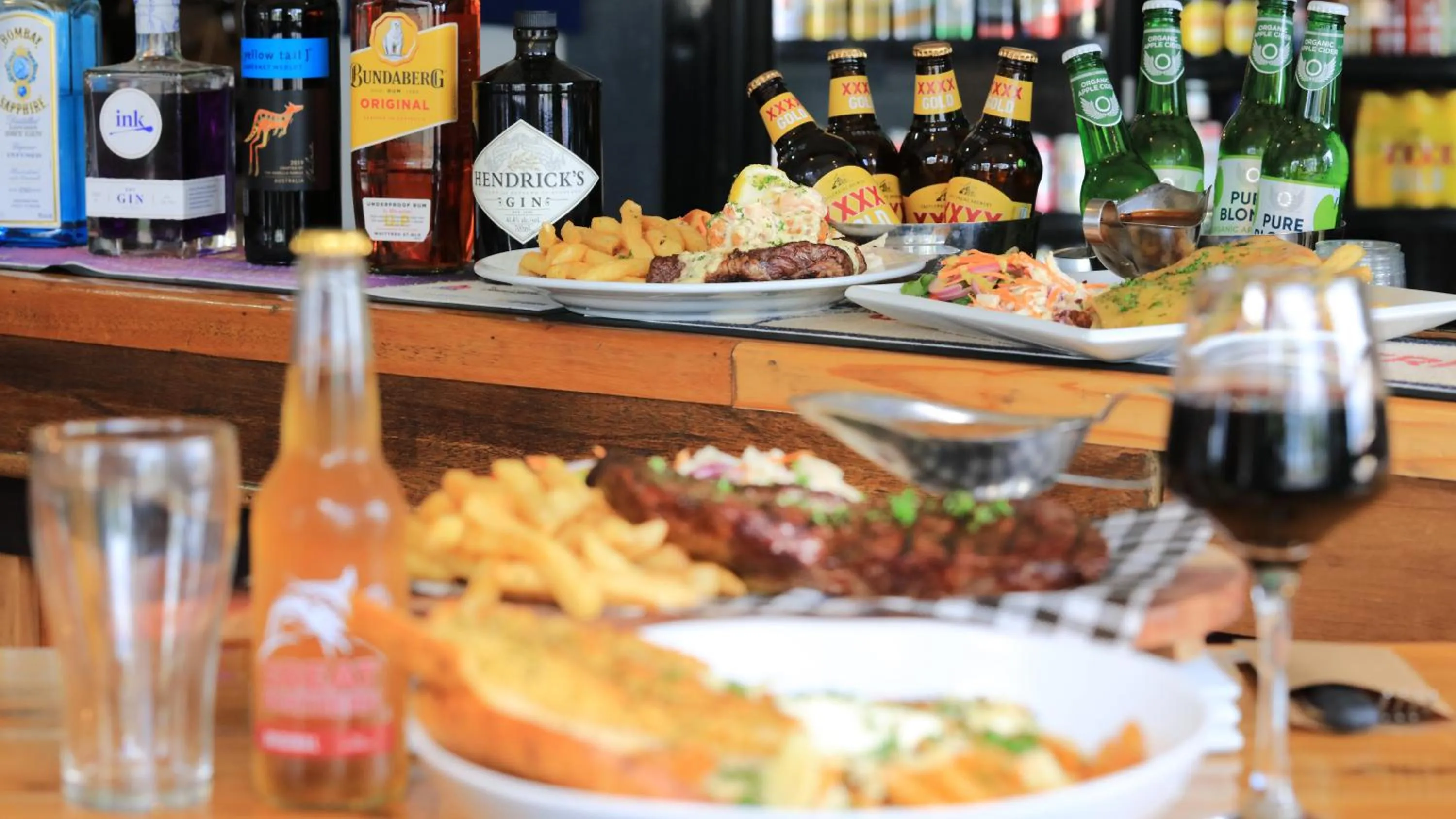 Restaurant/places to eat in Toobeah hotel/motel