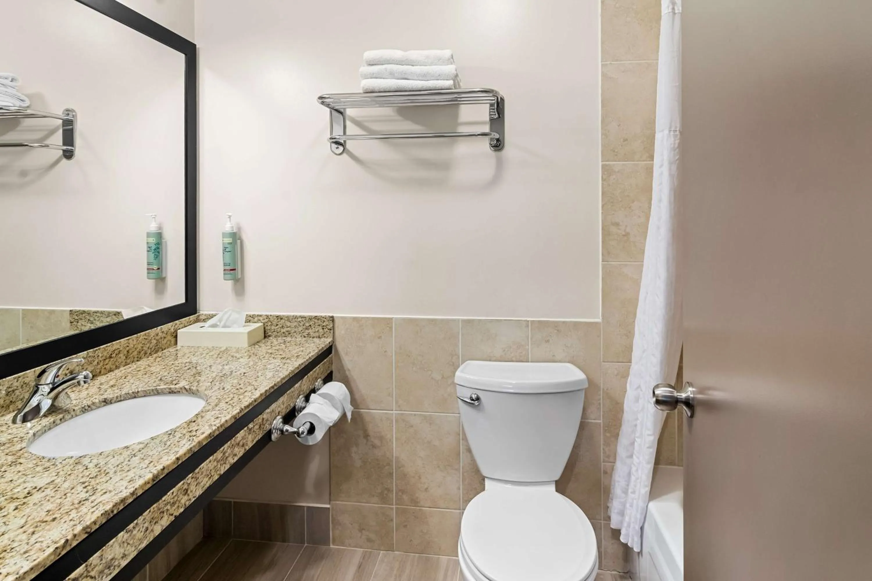 Bathroom in Best Western Maple Ridge