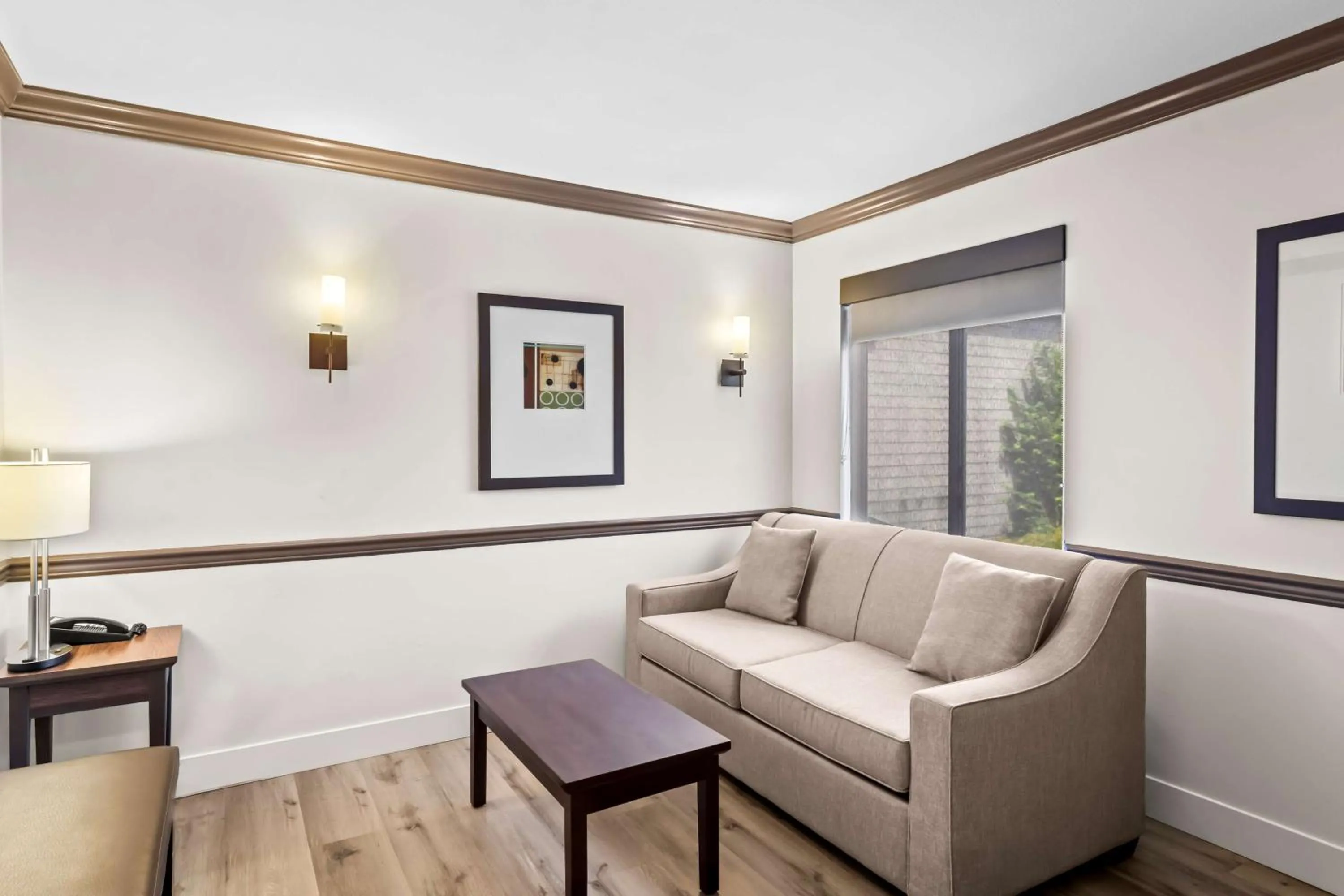 Bedroom in Best Western Maple Ridge