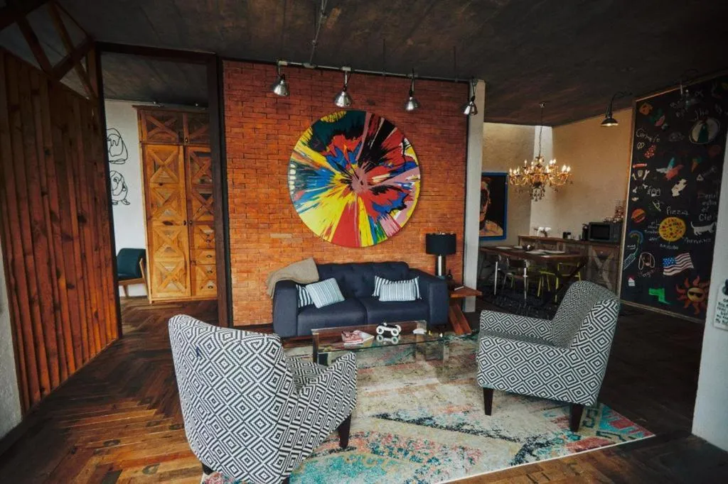 Canela Fina - Adults Only