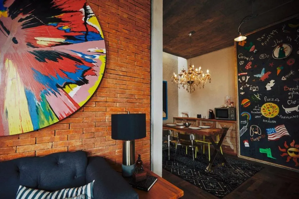 Canela Fina - Adults Only