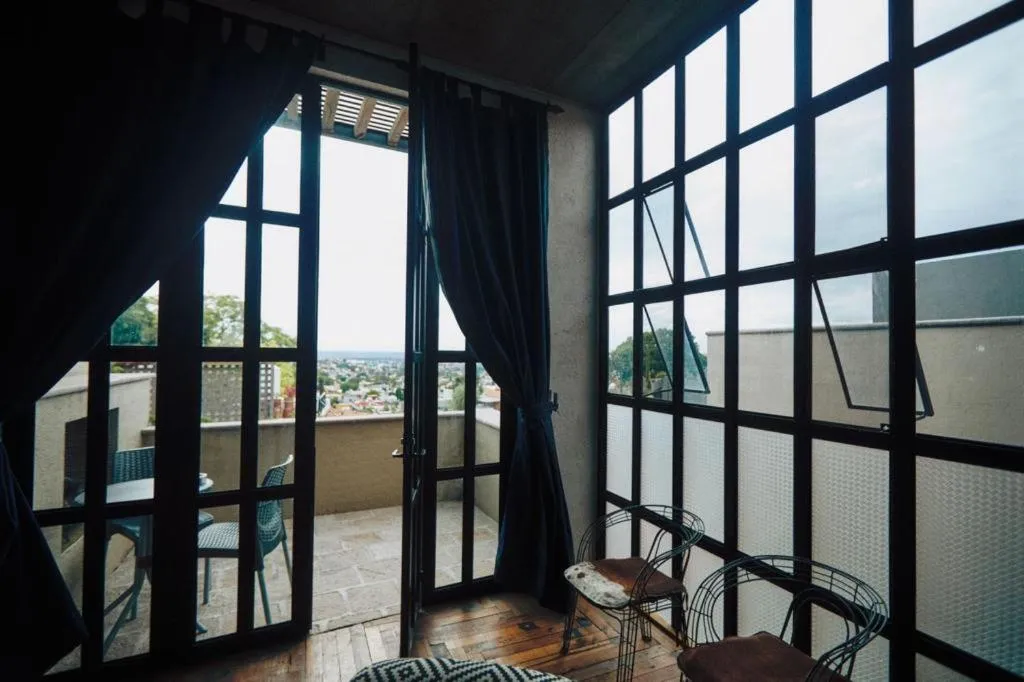 Canela Fina - Adults Only