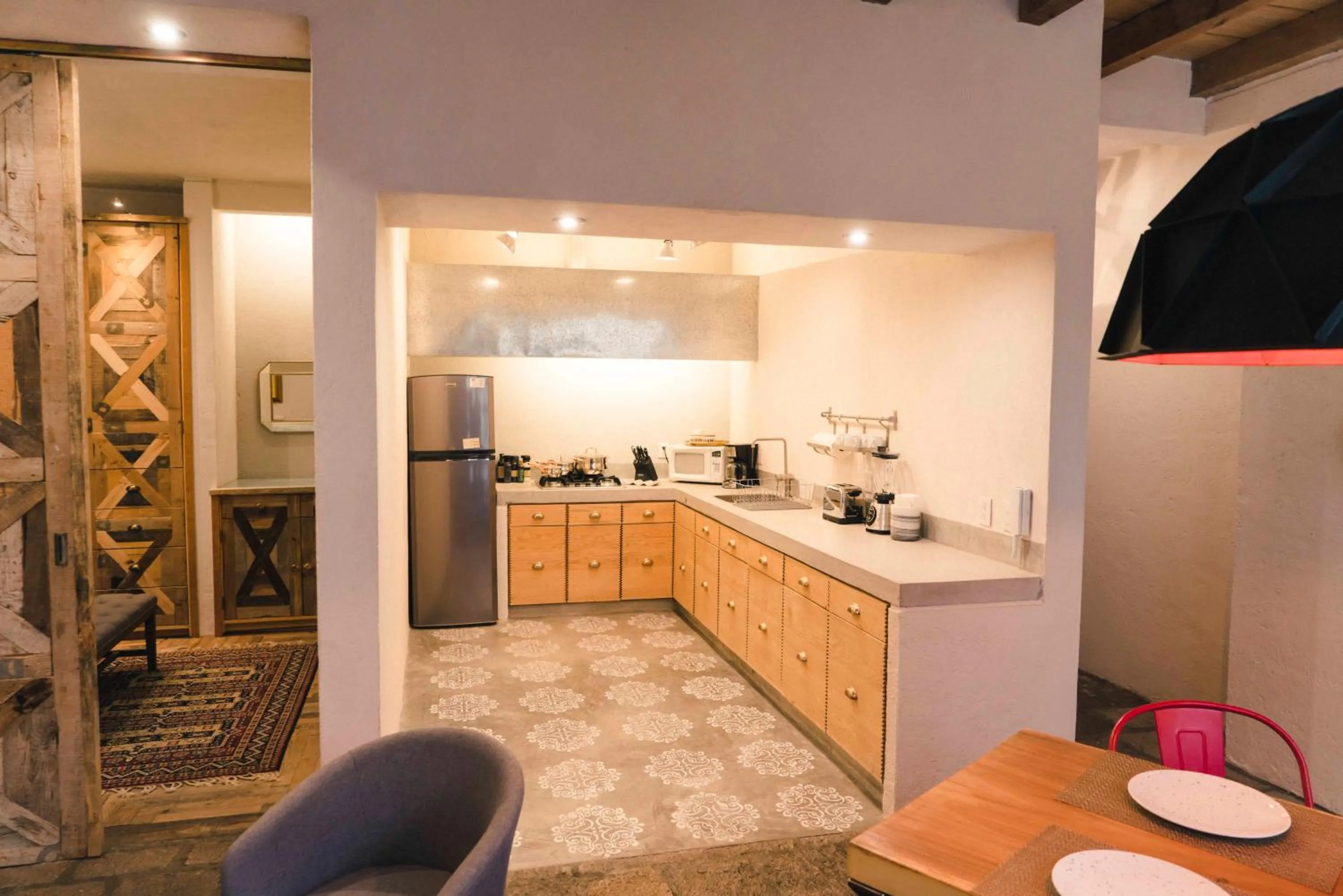 Canela Fina - Adults Only