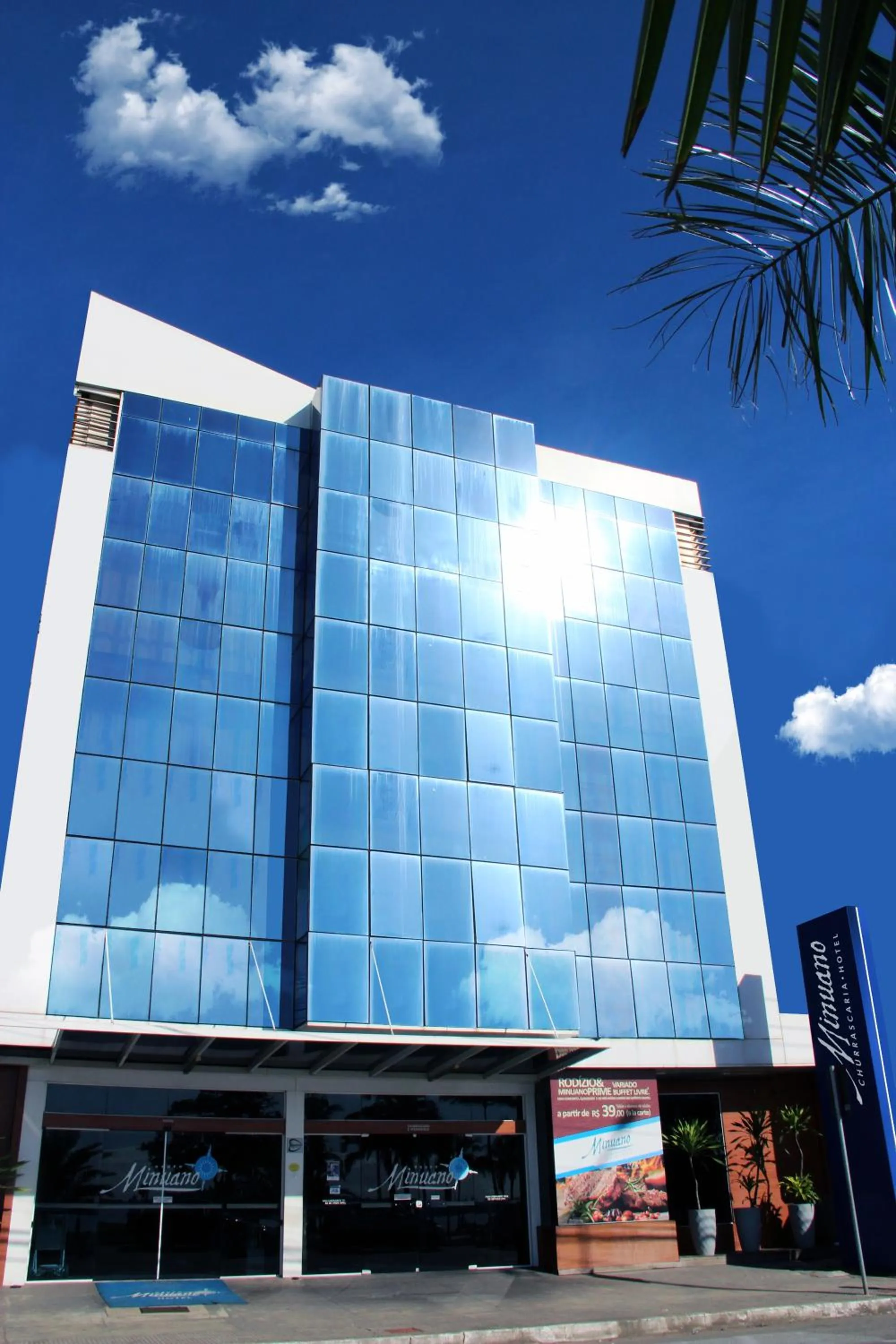 Property building in Hotel Minuano