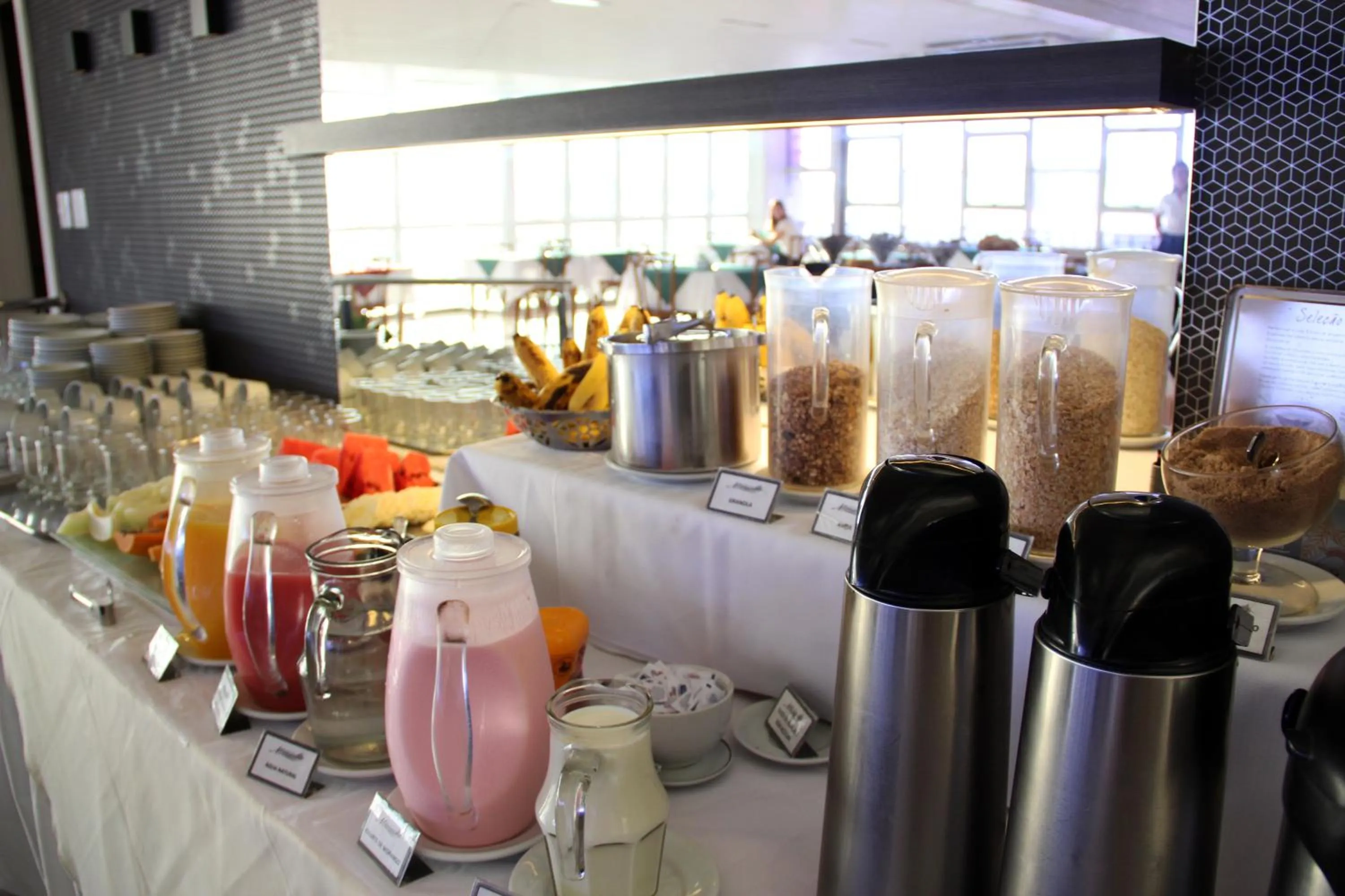 Food and drinks in Hotel Minuano