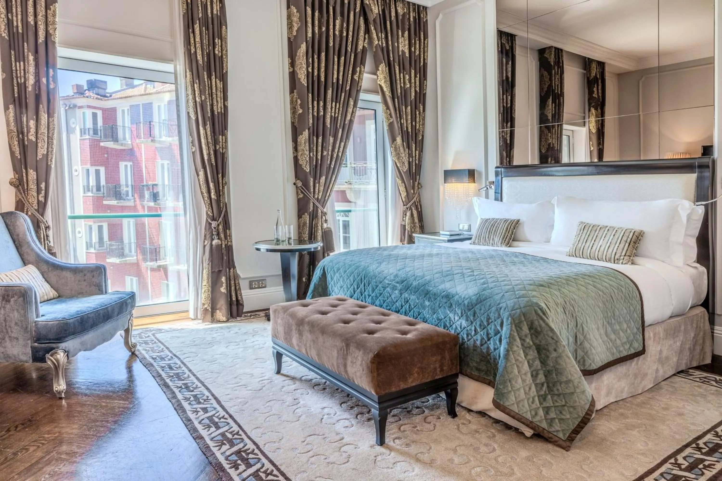 Photo of the whole room, Bed in InterContinental Porto - Palacio das Cardosas by IHG