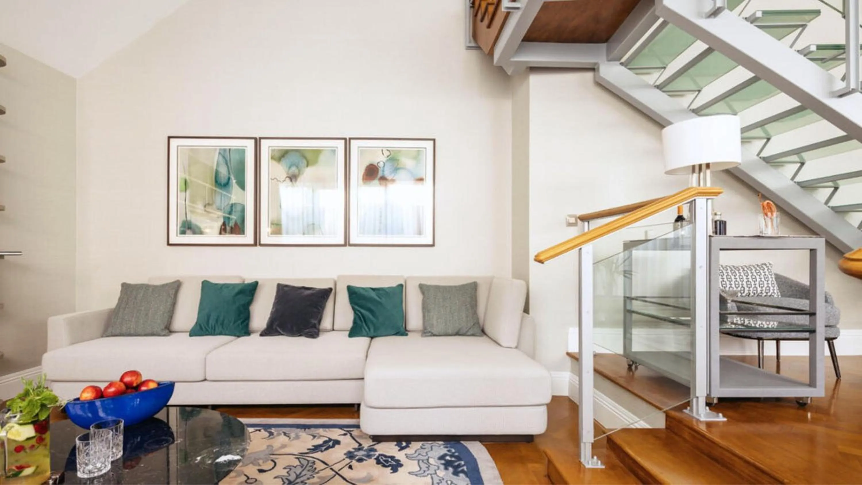 Photo of the whole room in InterContinental Porto - Palacio das Cardosas by IHG