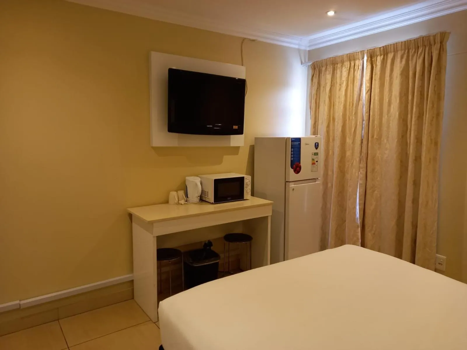 TV and multimedia, Bed in Palace Lodge Morningside