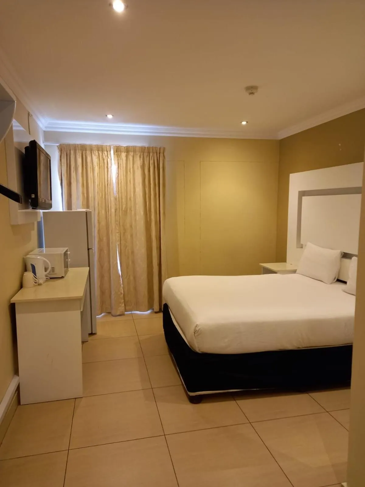 TV and multimedia, Bed in Palace Lodge Morningside