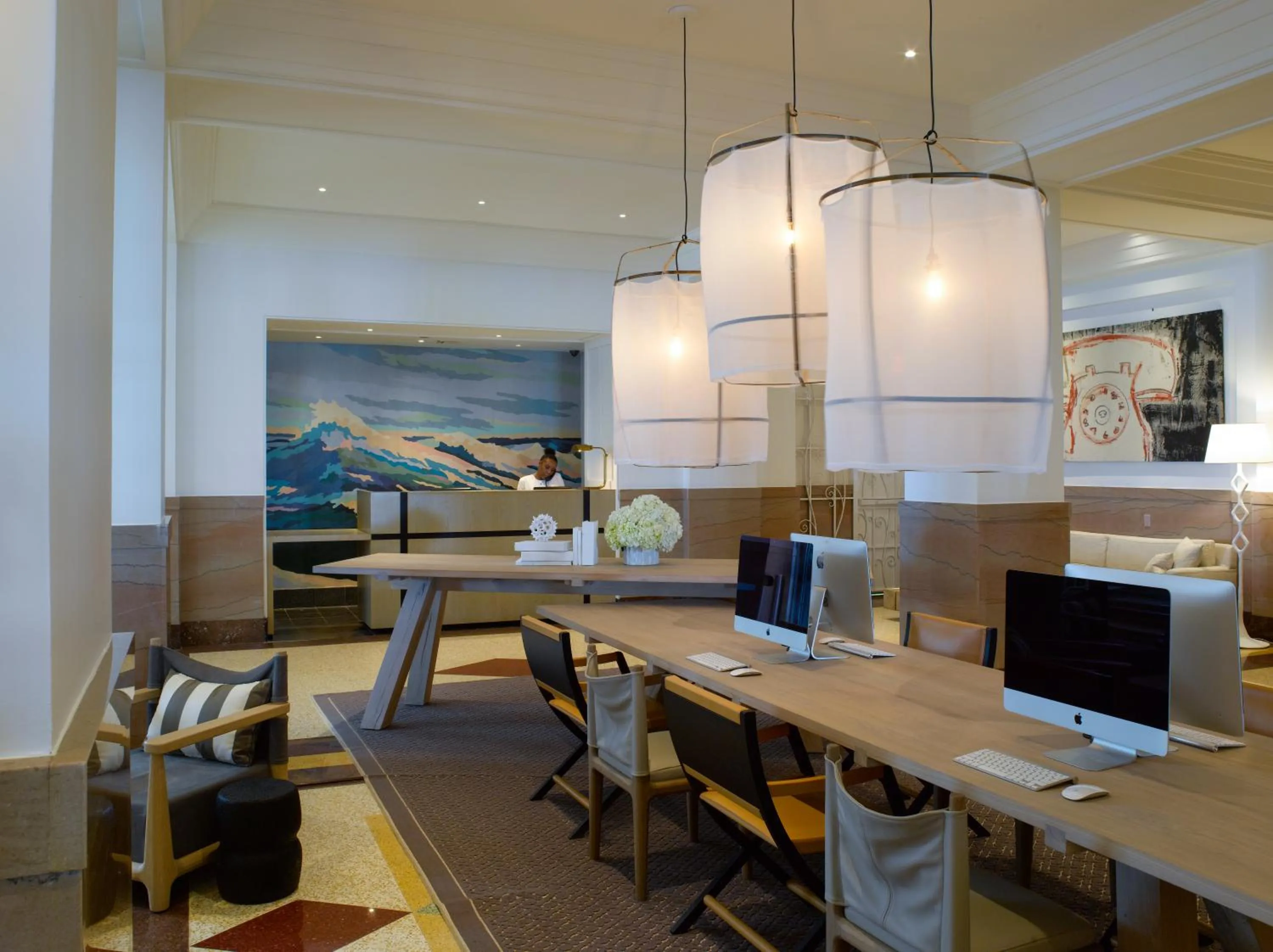 Business facilities in Hotel Victor South Beach
