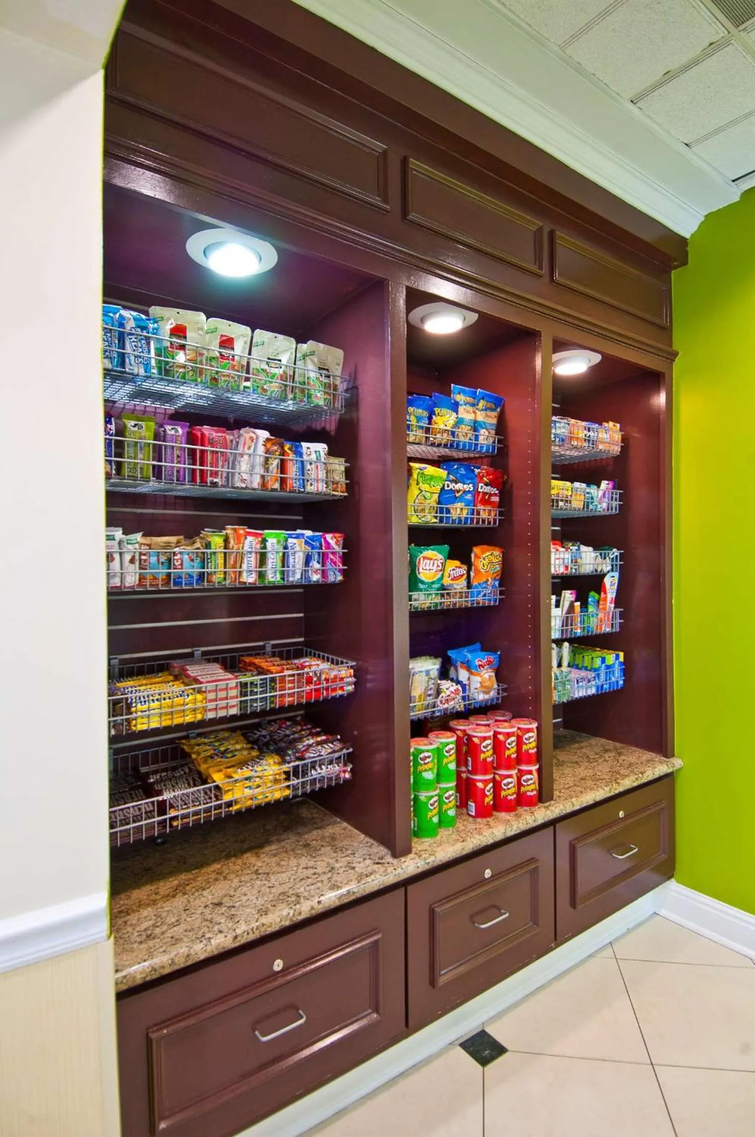 Restaurant/places to eat in Hilton Garden Inn Jackson/Pearl