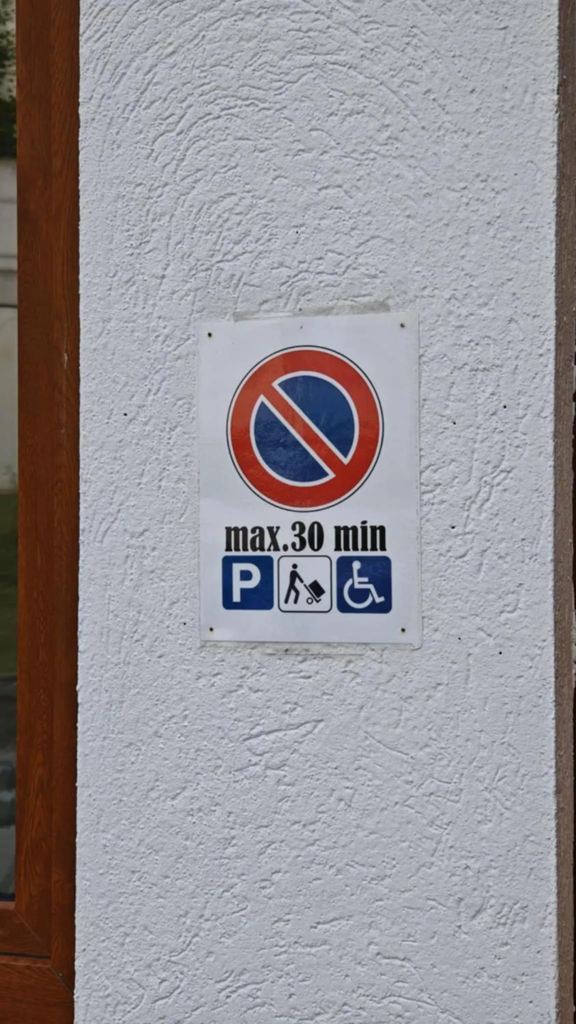 Parking in Alpenhotel Edelweiss