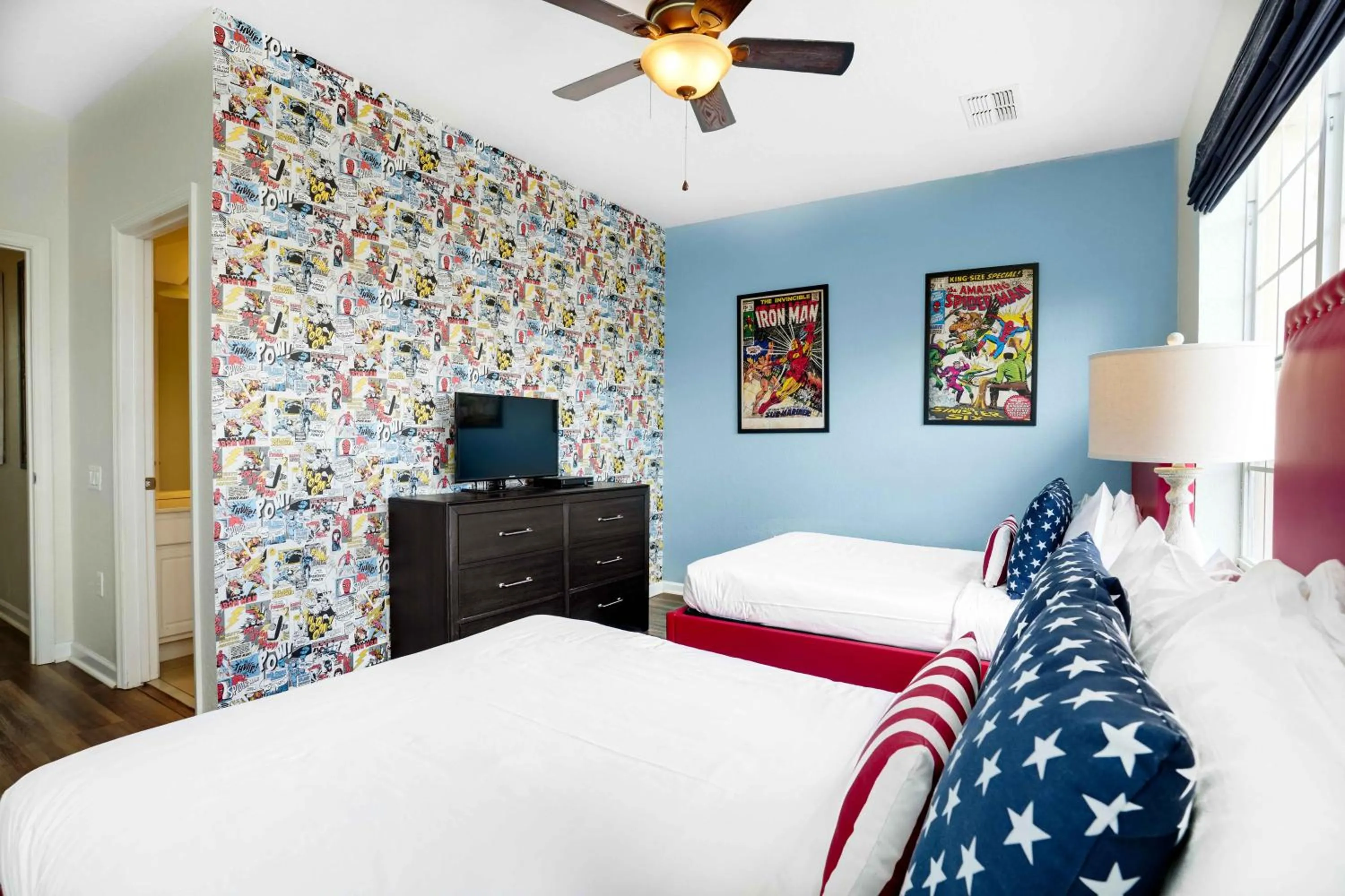 Bed in Spacious Townhome wPatio Garage Sleeps10