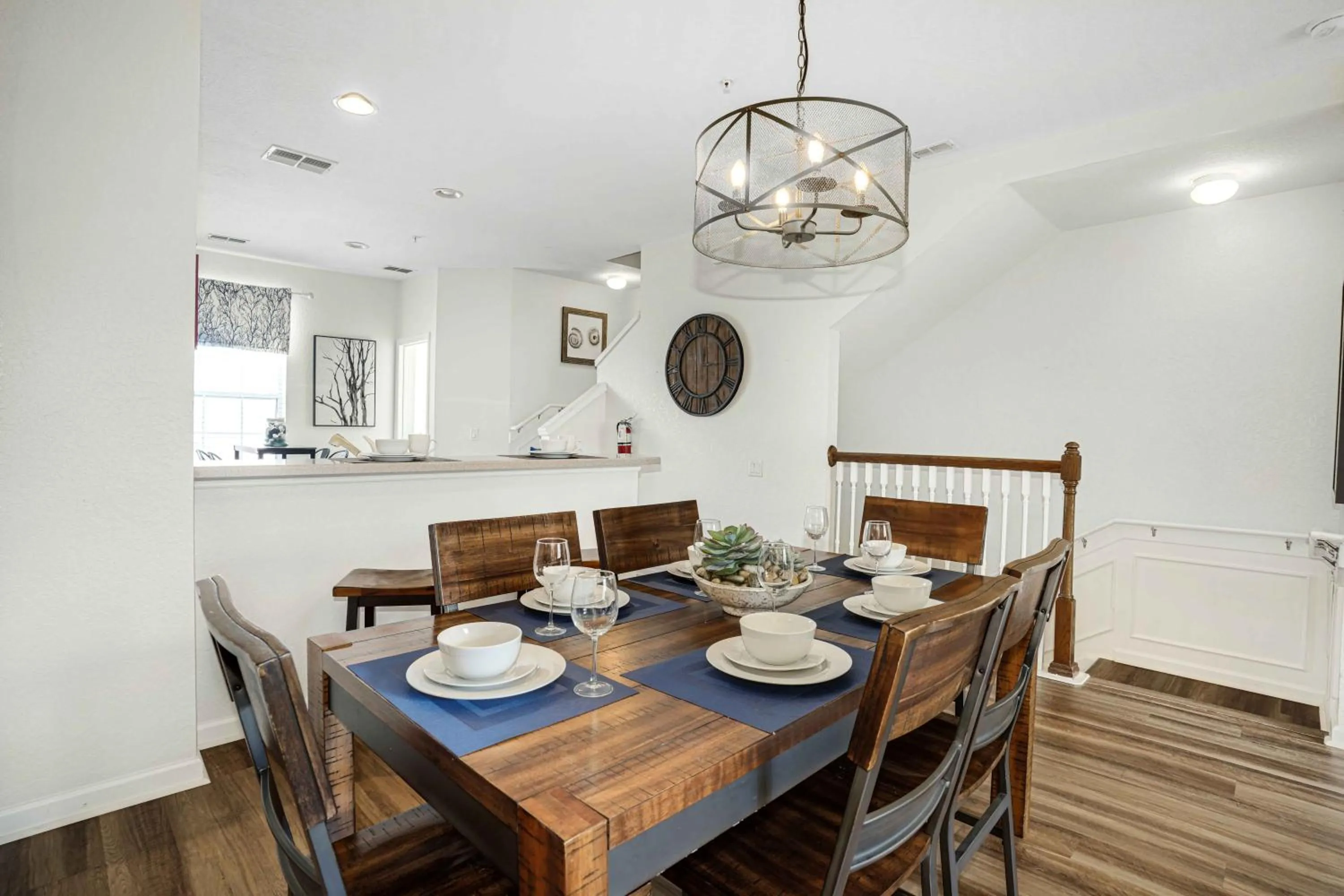 Spacious Townhome wPatio Garage Sleeps10