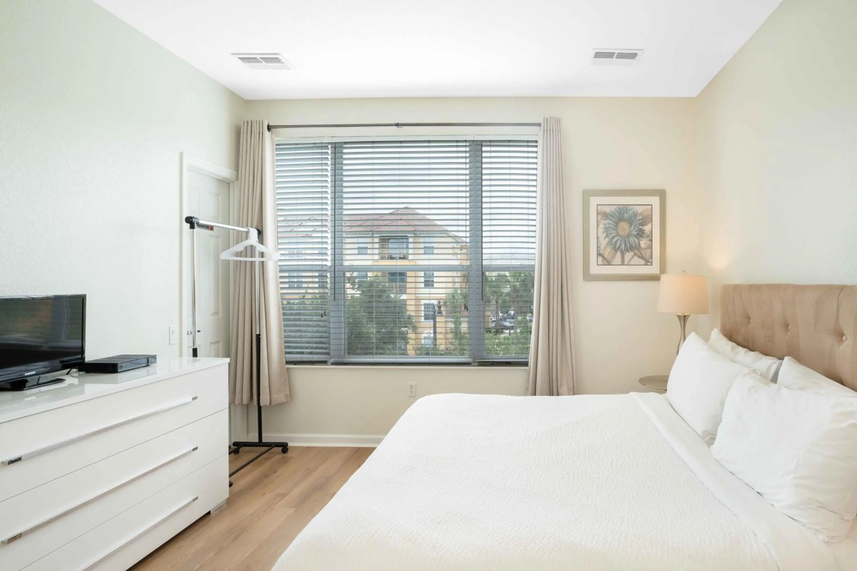 Bed in 3-Story Townhome at Vista Cay Resort