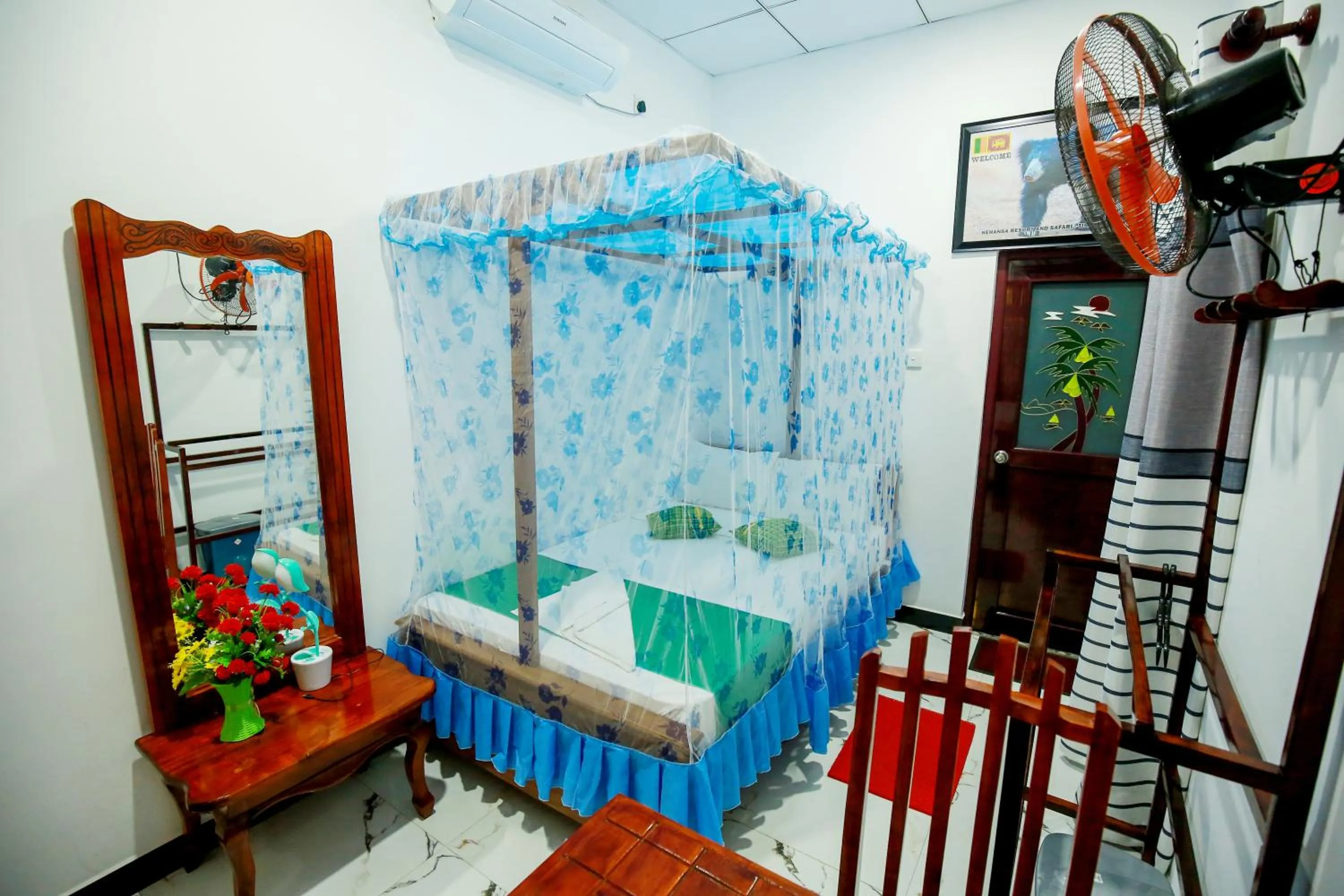 Photo of the whole room in Nehansa Resort and safari