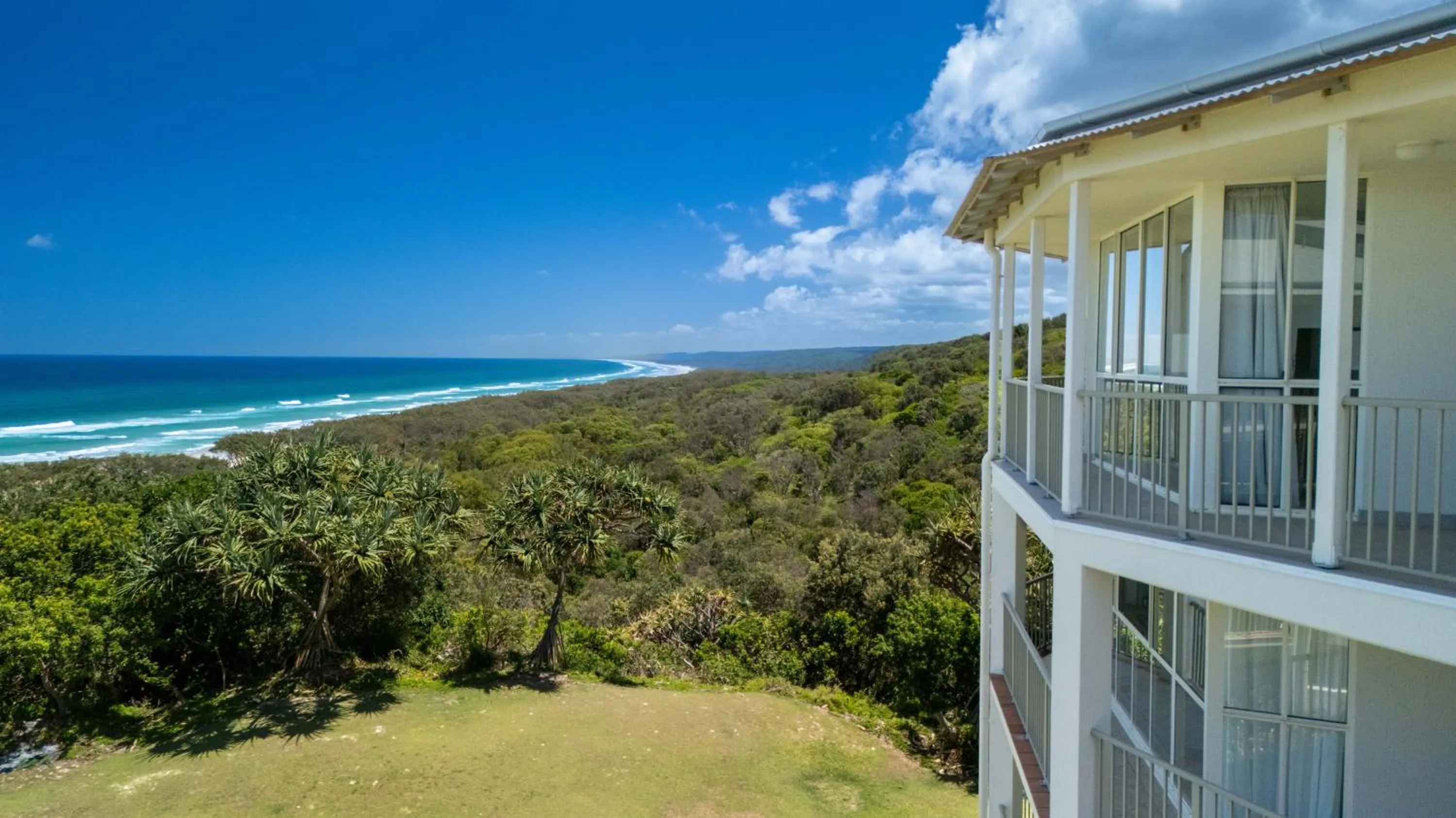 Whalewatch Ocean Beach Resort