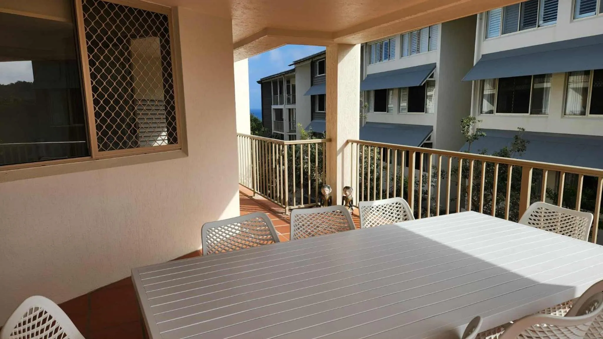 Whalewatch Ocean Beach Resort