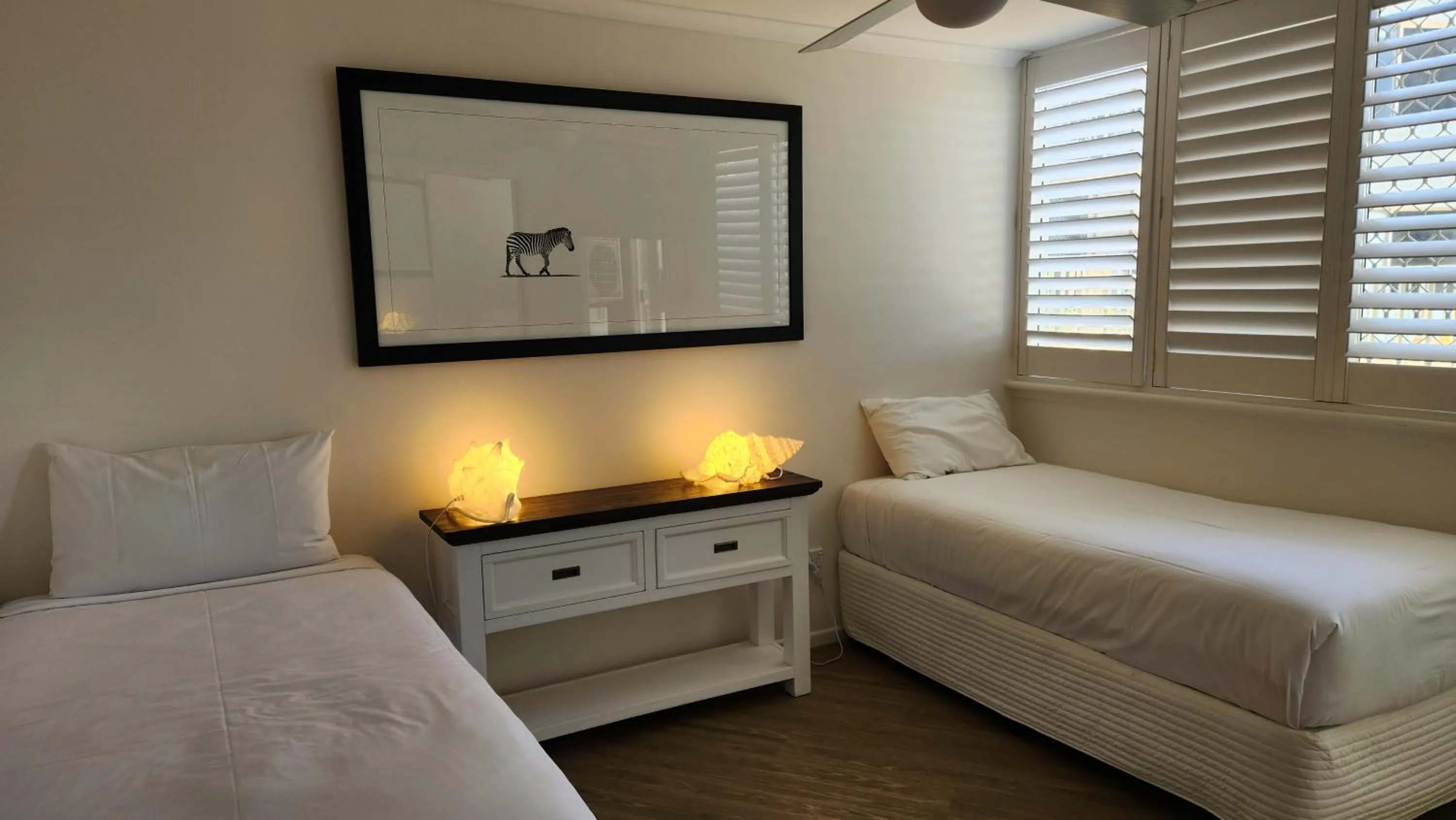 Bed in Whalewatch Ocean Beach Resort