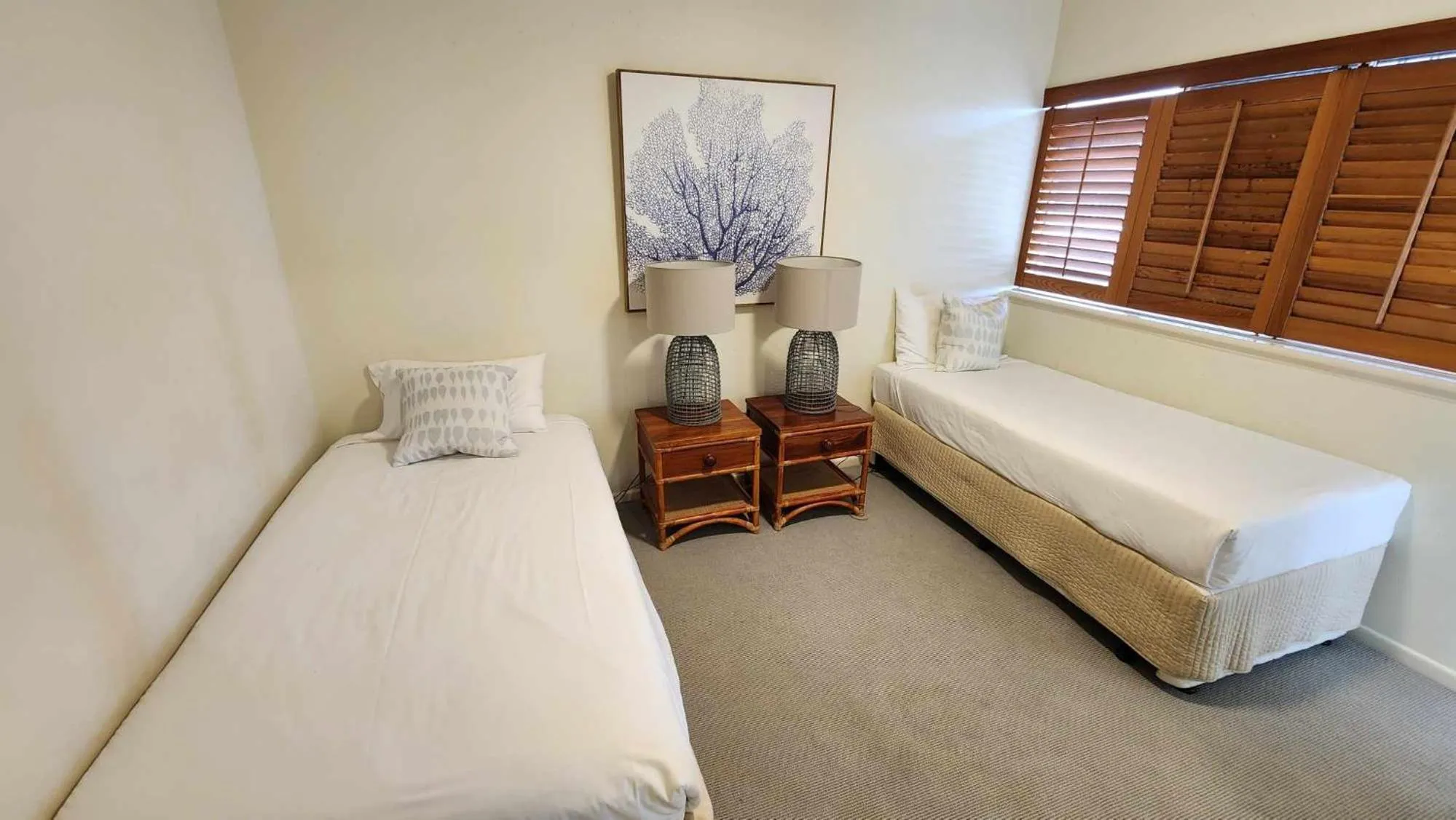 Bed in Whalewatch Ocean Beach Resort