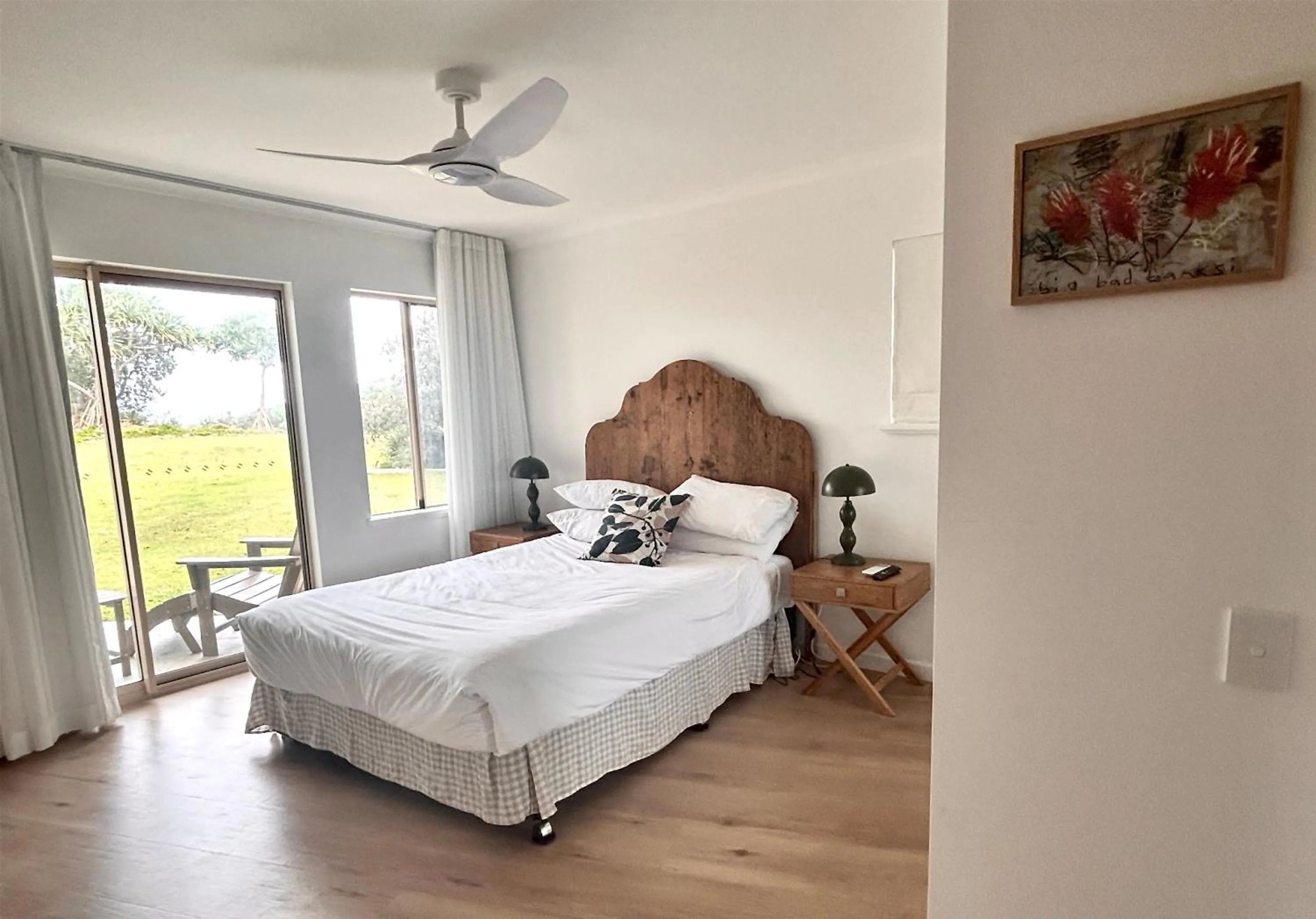 Photo of the whole room, Bed in Whalewatch Ocean Beach Resort