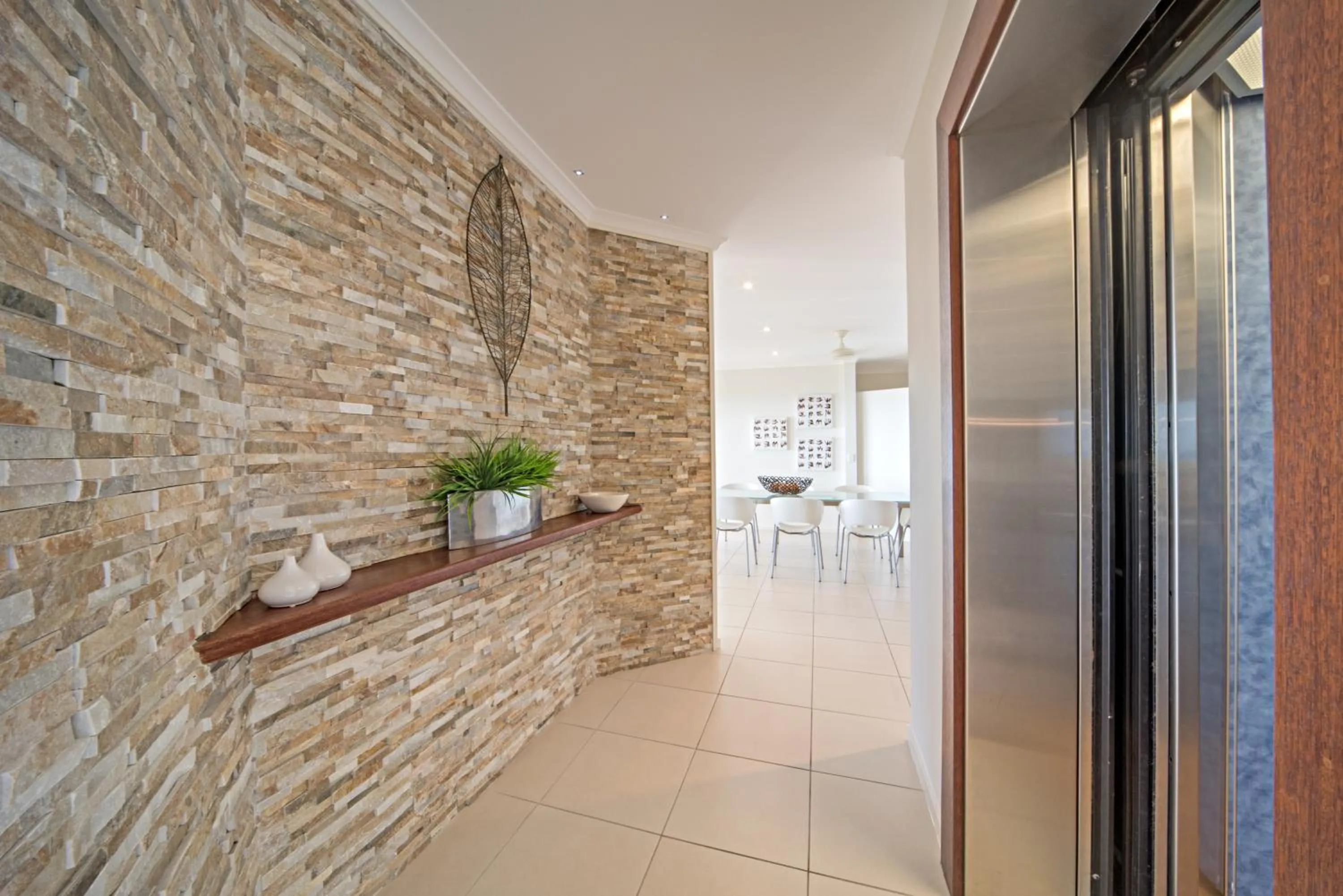 Area and facilities in Sea Star Apartments